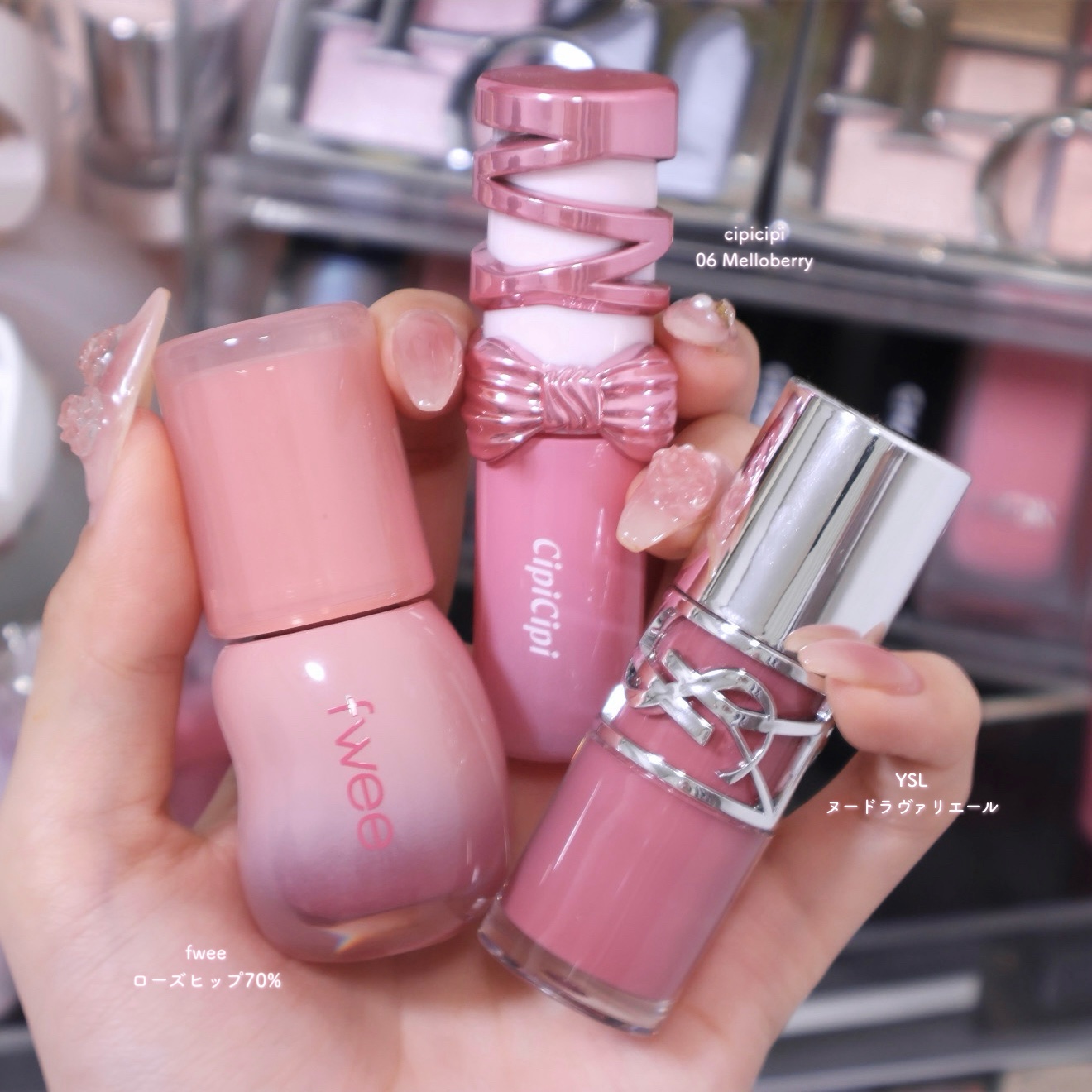 フィー 3Dボリューミンググロス/fwee/リップグロスを使ったクチコミ（1枚目）