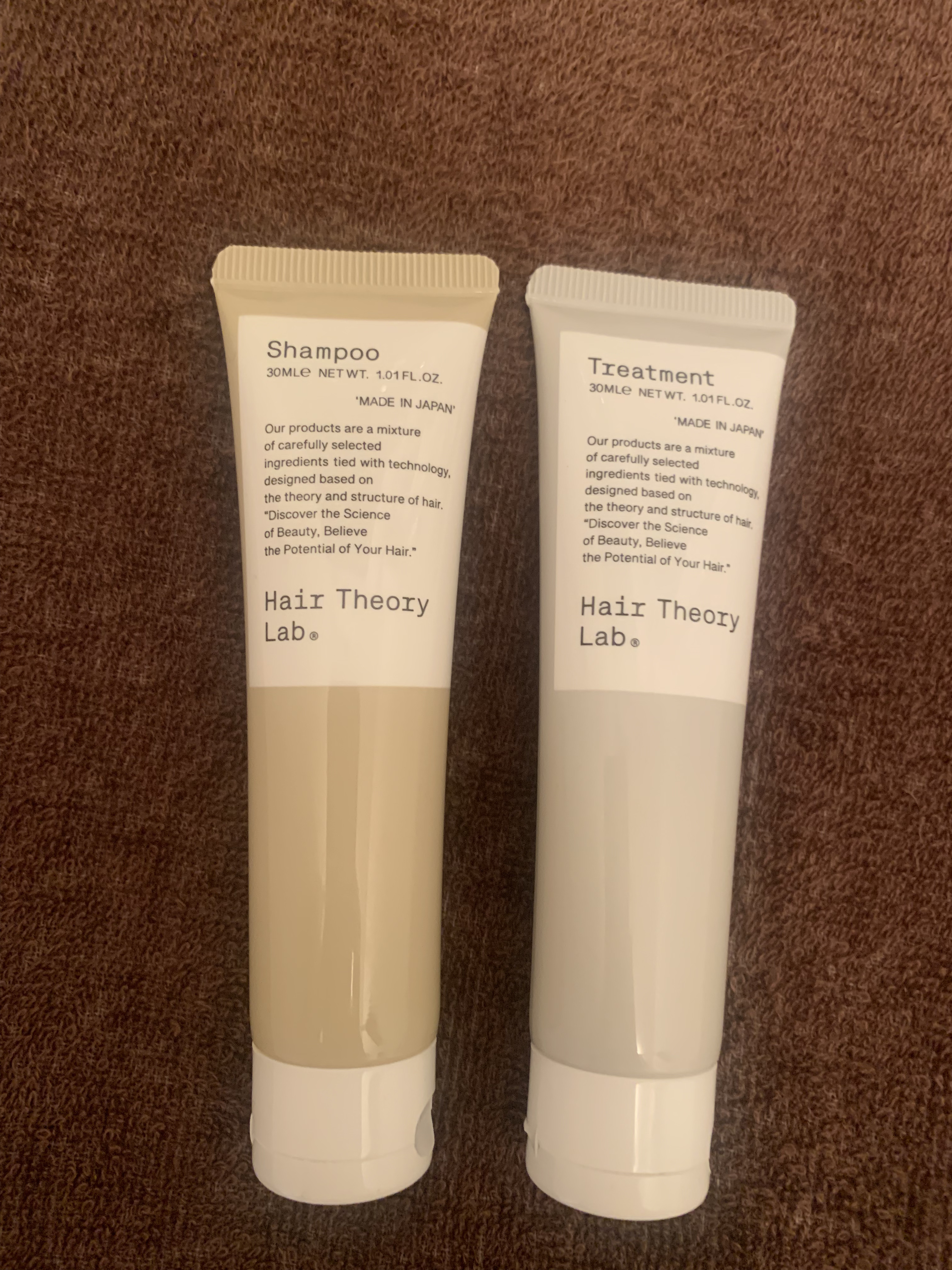 ✼••┈┈••✼••┈┈••✼••┈┈••✼••┈┈••✼
Hair Theory Lab®
ヘアセオリーラボ セラムイン シャンプー /トリートメント
✼••┈┈••✼••┈┈••✼••┈┈••✼••┈┈••✼
5月8日に発売になったんで