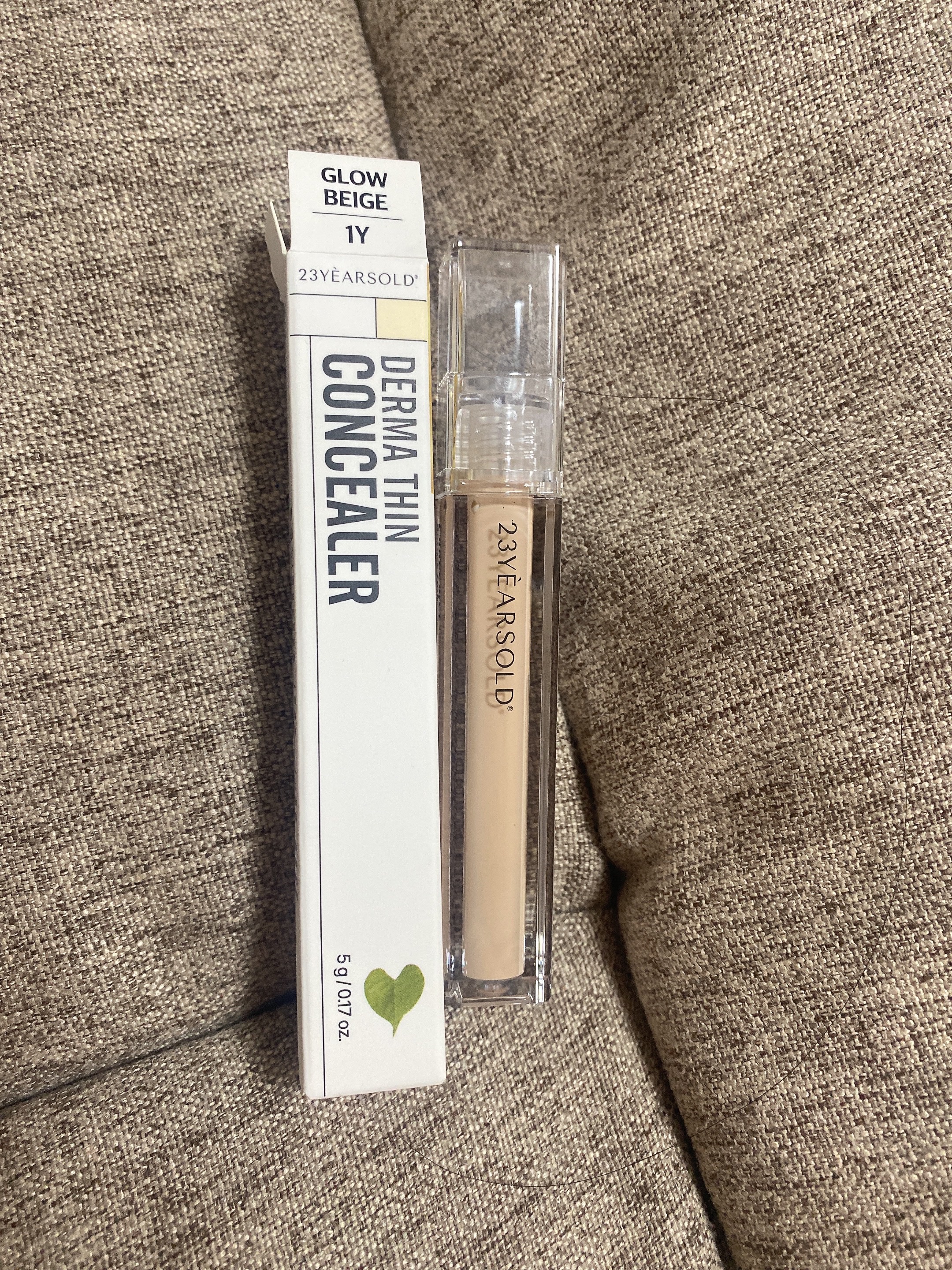 ダーマシンコンシーラー/23years old/リキッドコンシーラーを使ったクチコミ（1枚目）