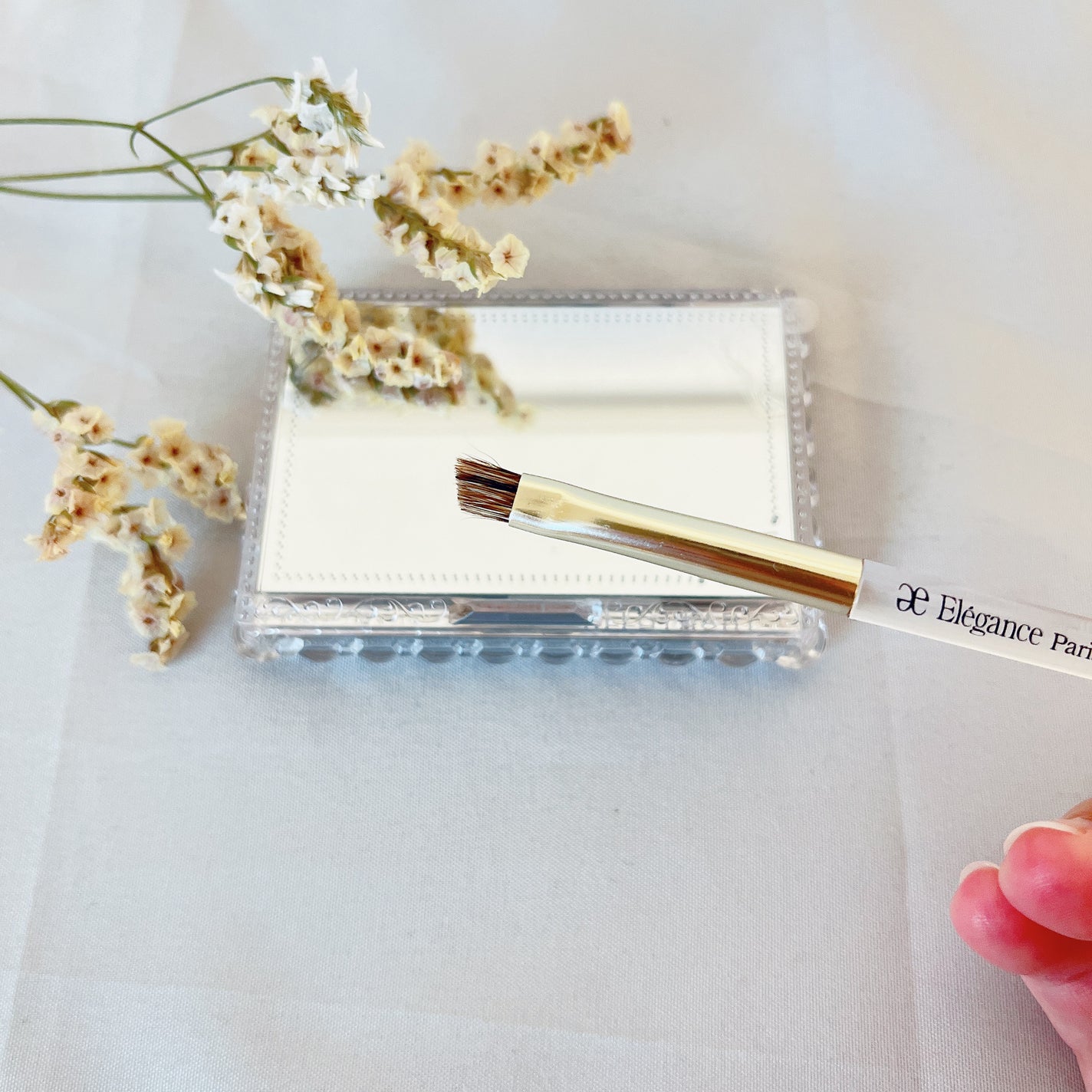 ブラッシュ 10/Elégance/メイクブラシを使ったクチコミ(2枚目)