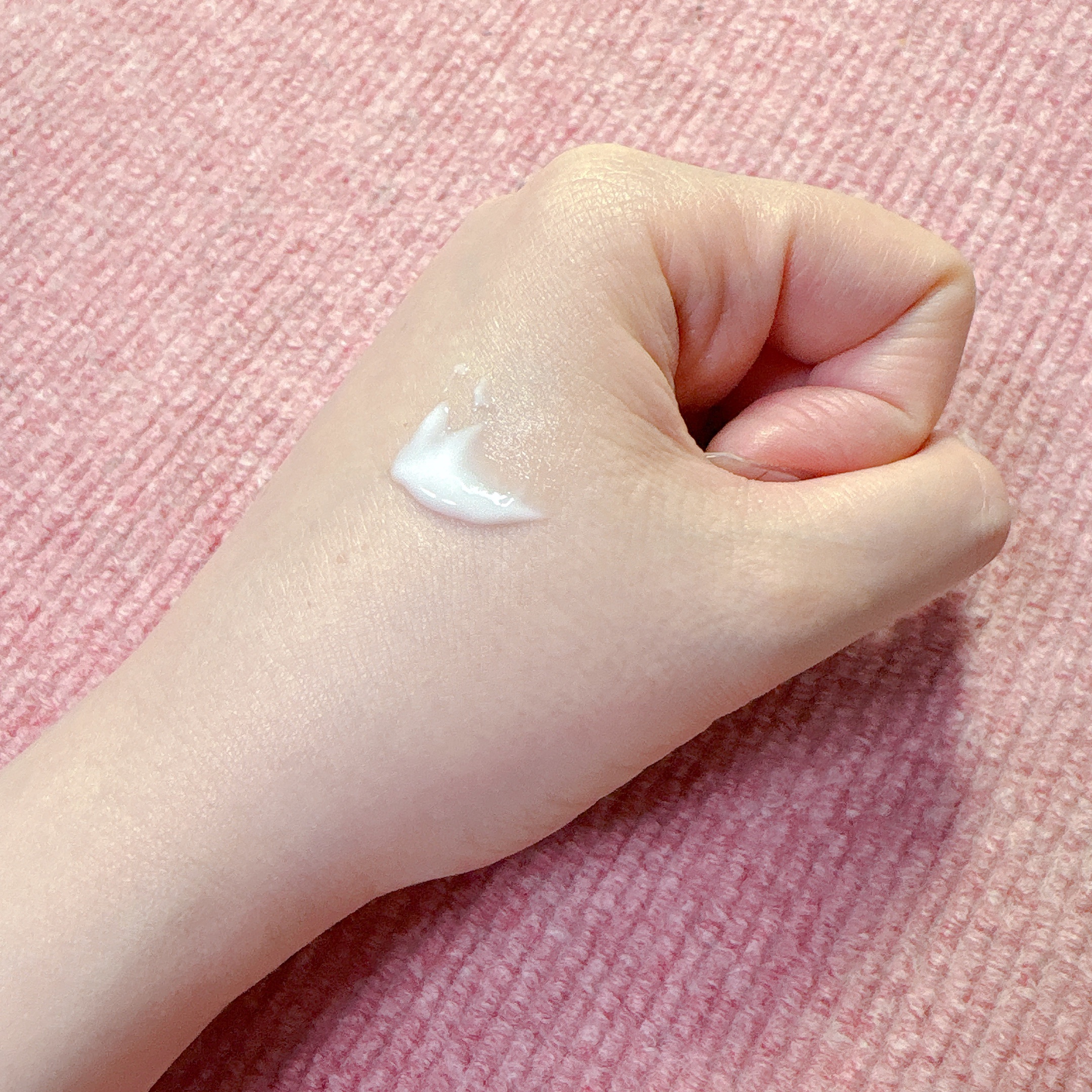 スーパーQuSomeクリーム/b.glen/フェイスクリームを使ったクチコミ（3枚目）