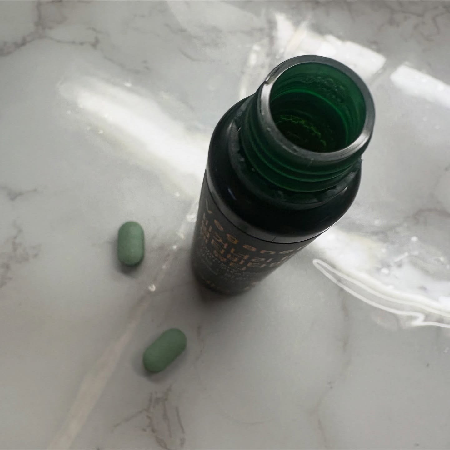 ヴィーガナリー マルチビタミン＆ビューティー/ダルバ/美容サプリメントを使ったクチコミ（2枚目）