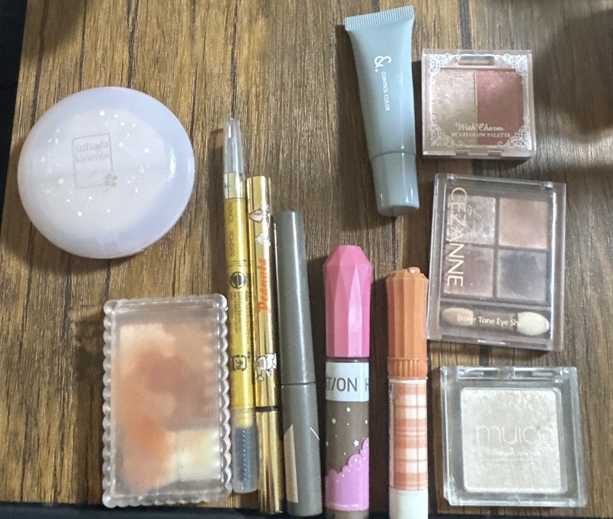 リキッドアイライナーR4 ブラウン(スヌーピーデザイン)/ラブ・ライナー/リキッドアイライナーを使ったクチコミ（1枚目）