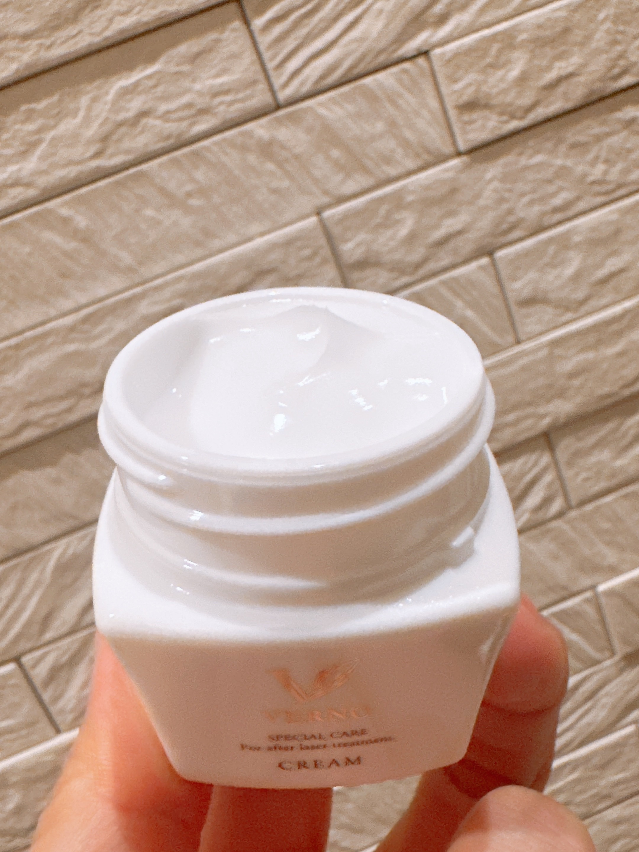 VERNO SKIN クリーム〈医薬部外品〉/VERNO SKIN CARE/フェイスクリームを使ったクチコミ（2枚目）