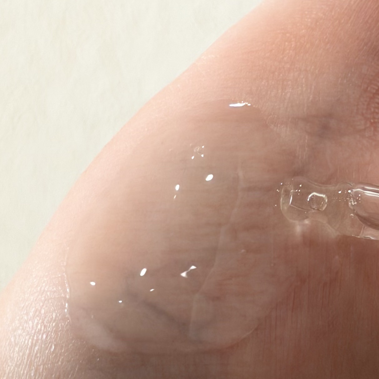 ブルーミングサボテンヒアルロンアンプル/onone/美容液を使ったクチコミ（2枚目）