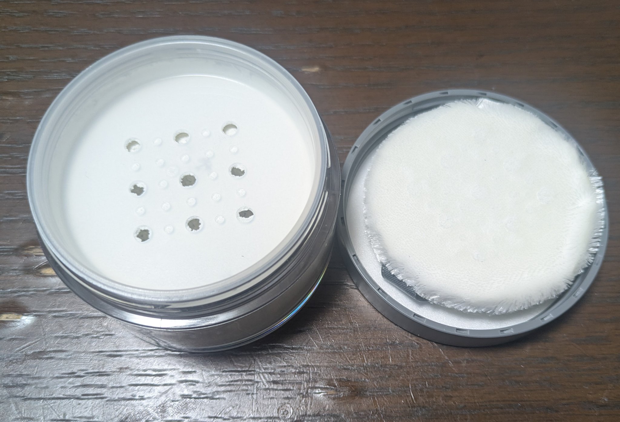 チャコット フィニッシングパウダー モイスト 773 クリア/チャコット・コスメティクス/ルースパウダーを使ったクチコミ（2枚目）