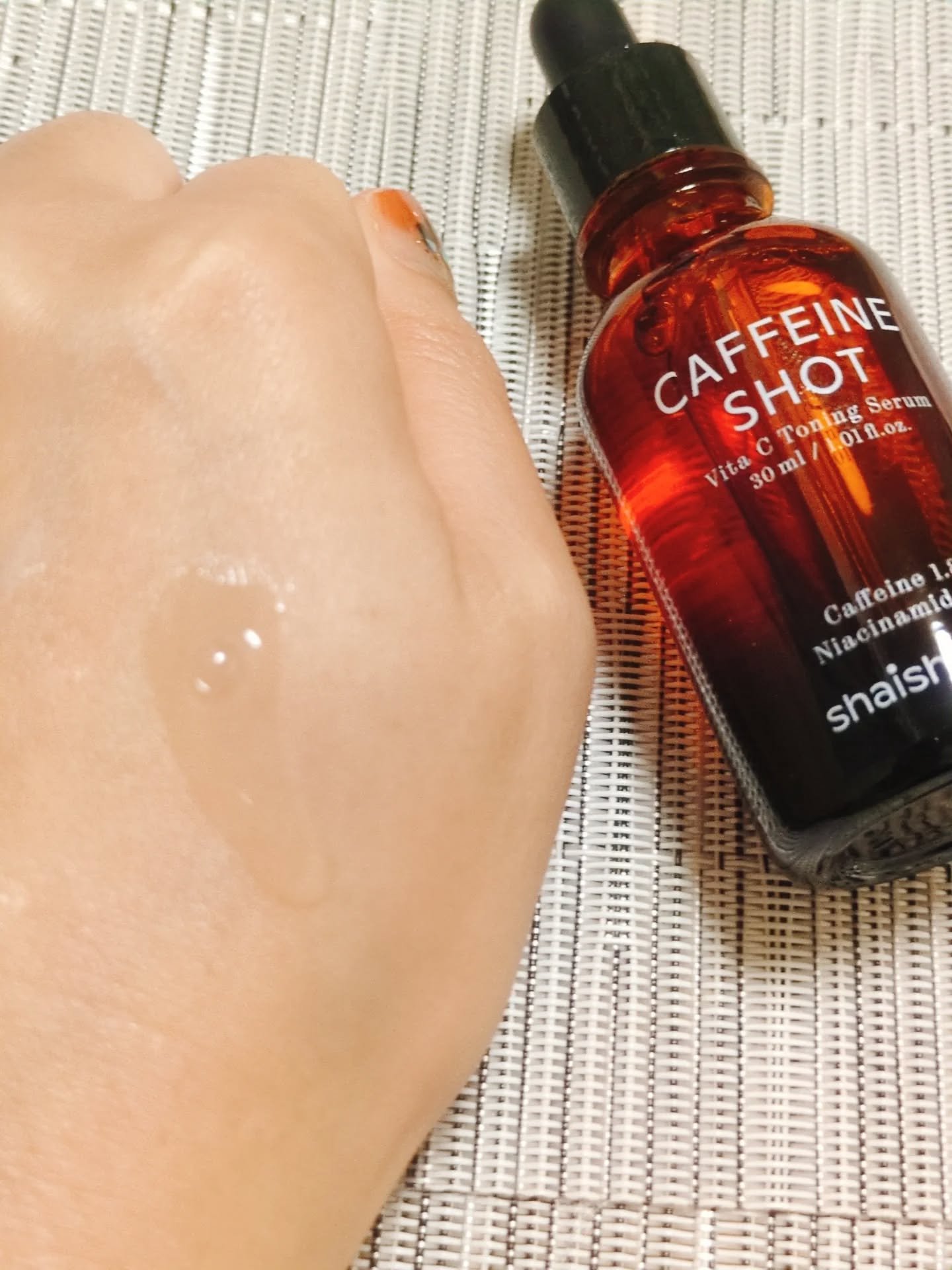 カフェインショット ビタC トーニングセラム/shaishaishai/美容液を使ったクチコミ（2枚目）