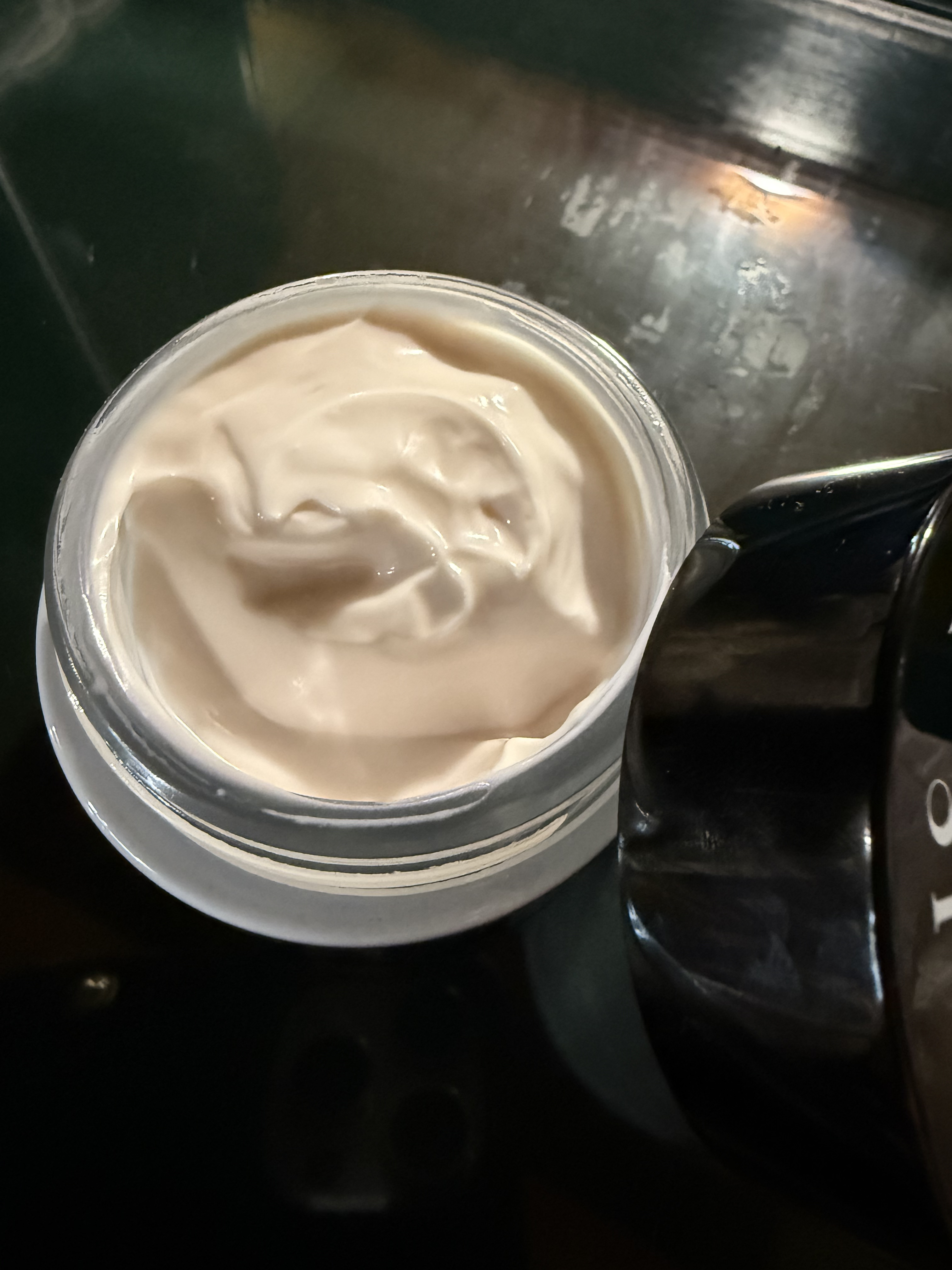 カネボウ　クリーム　イン　デイⅡ【医薬部外品】 40g/KANEBO/フェイスクリームを使ったクチコミ（2枚目）