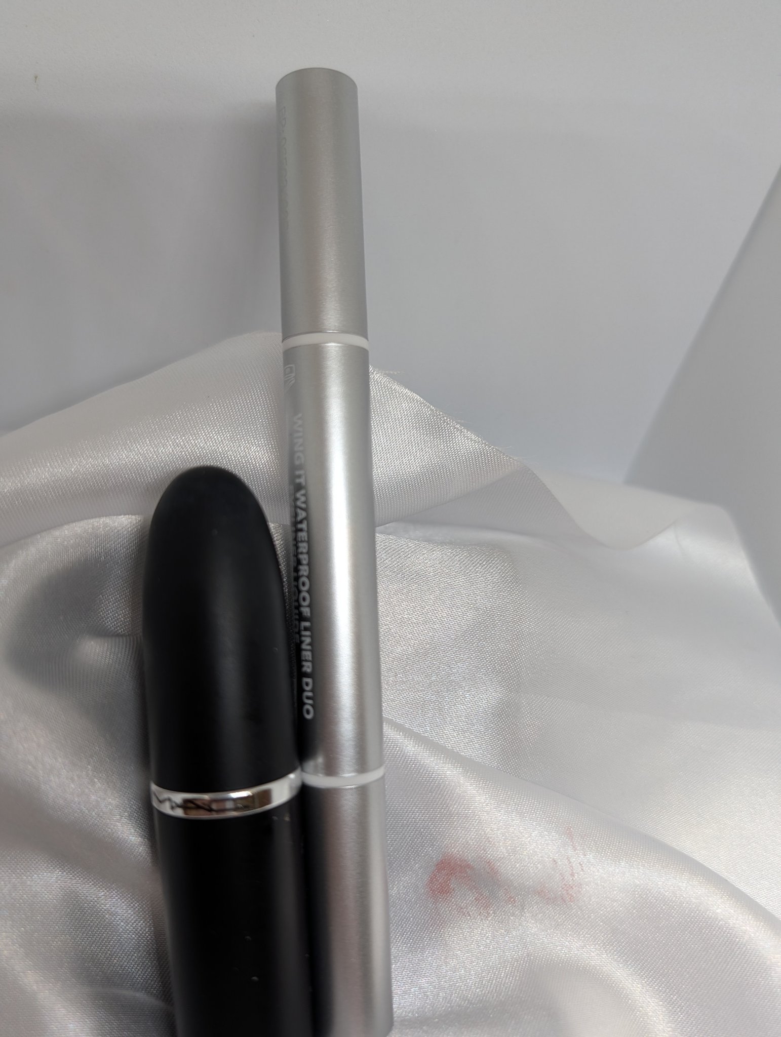 SHEGLAM ウィングイット ウォータープルーフ ライナー デュオ ホワイト /SHEGLAM/ペンシルアイライナーを使ったクチコミ（3枚目）