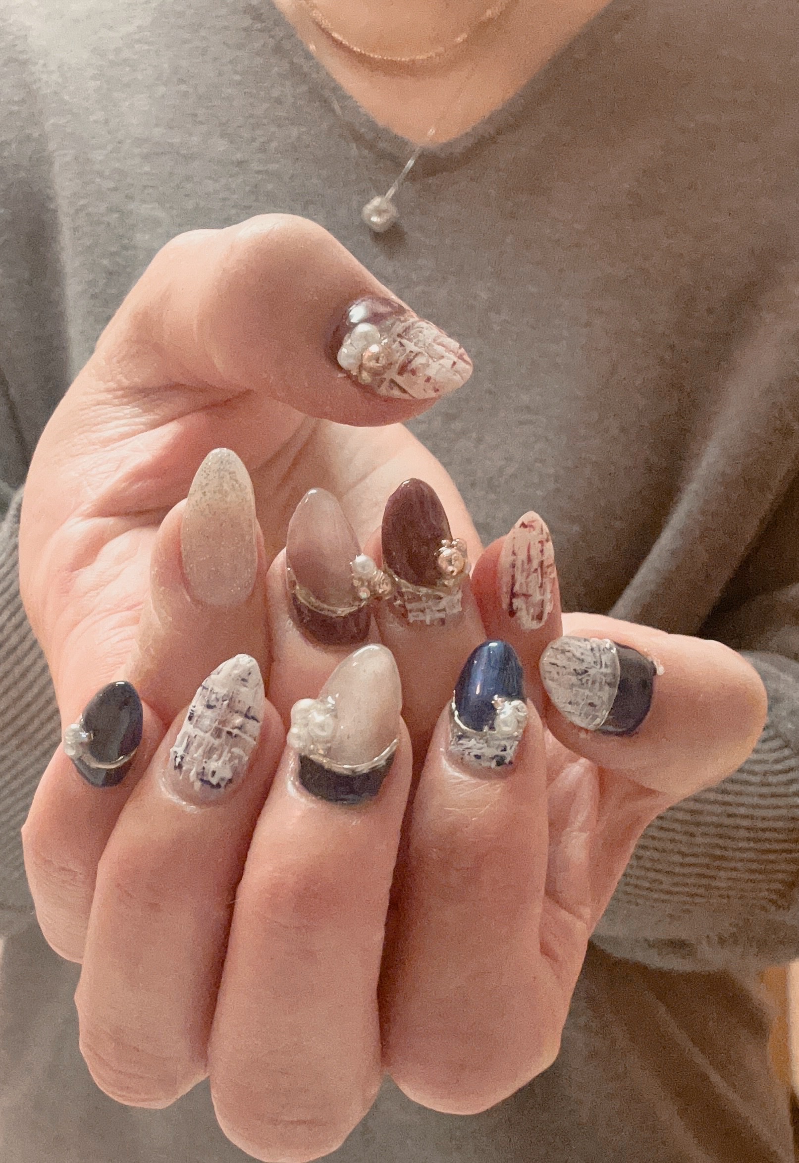 #ジェルネイル,#ツイードネイル,#冬ネイル,#マグネットネイルのネイルデザイン