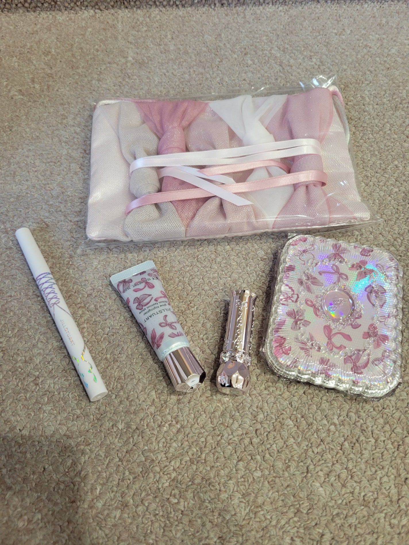 ジルスチュアート リボンファッションショー コレクション/JILL STUART/メイクアップキットを使ったクチコミ(2枚目)