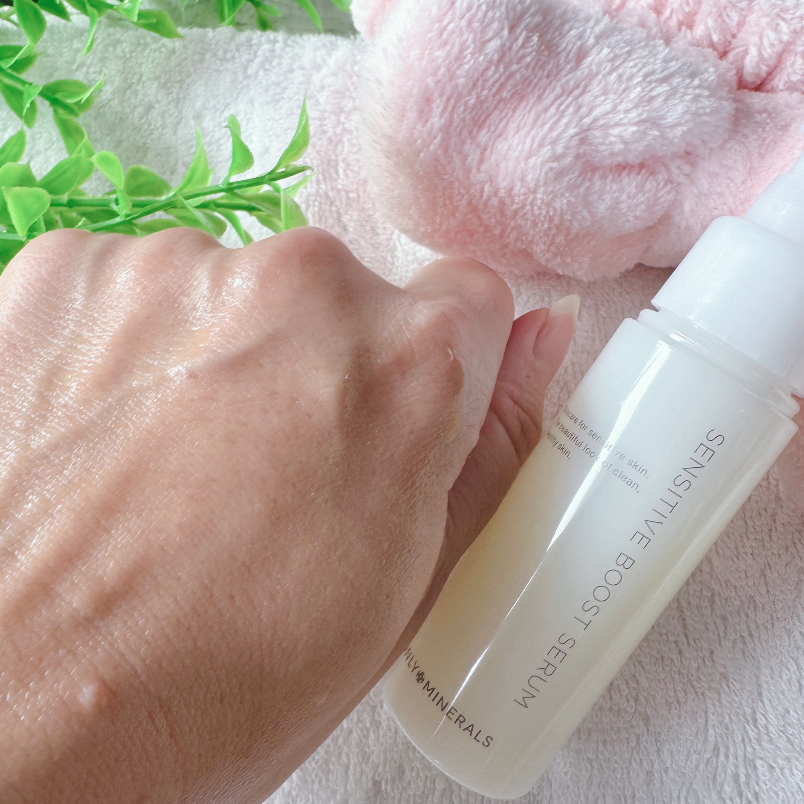 Nude センシティブブーストセラム 本品/ONLY MINERALS/ブースター・導入液を使ったクチコミ（3枚目）