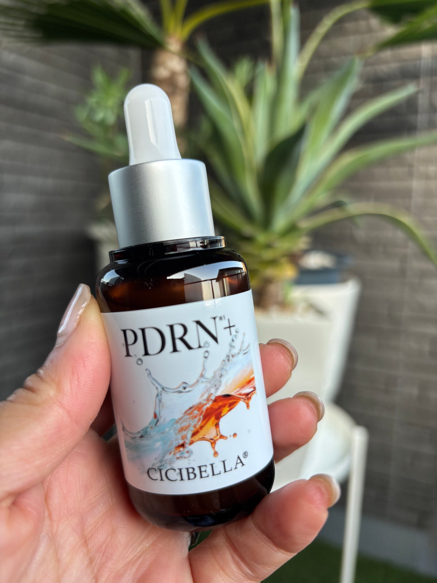 プレミアムビューティーセラム PDRN+美容液/CICIBELLA/美容液を使ったクチコミ(5枚目)