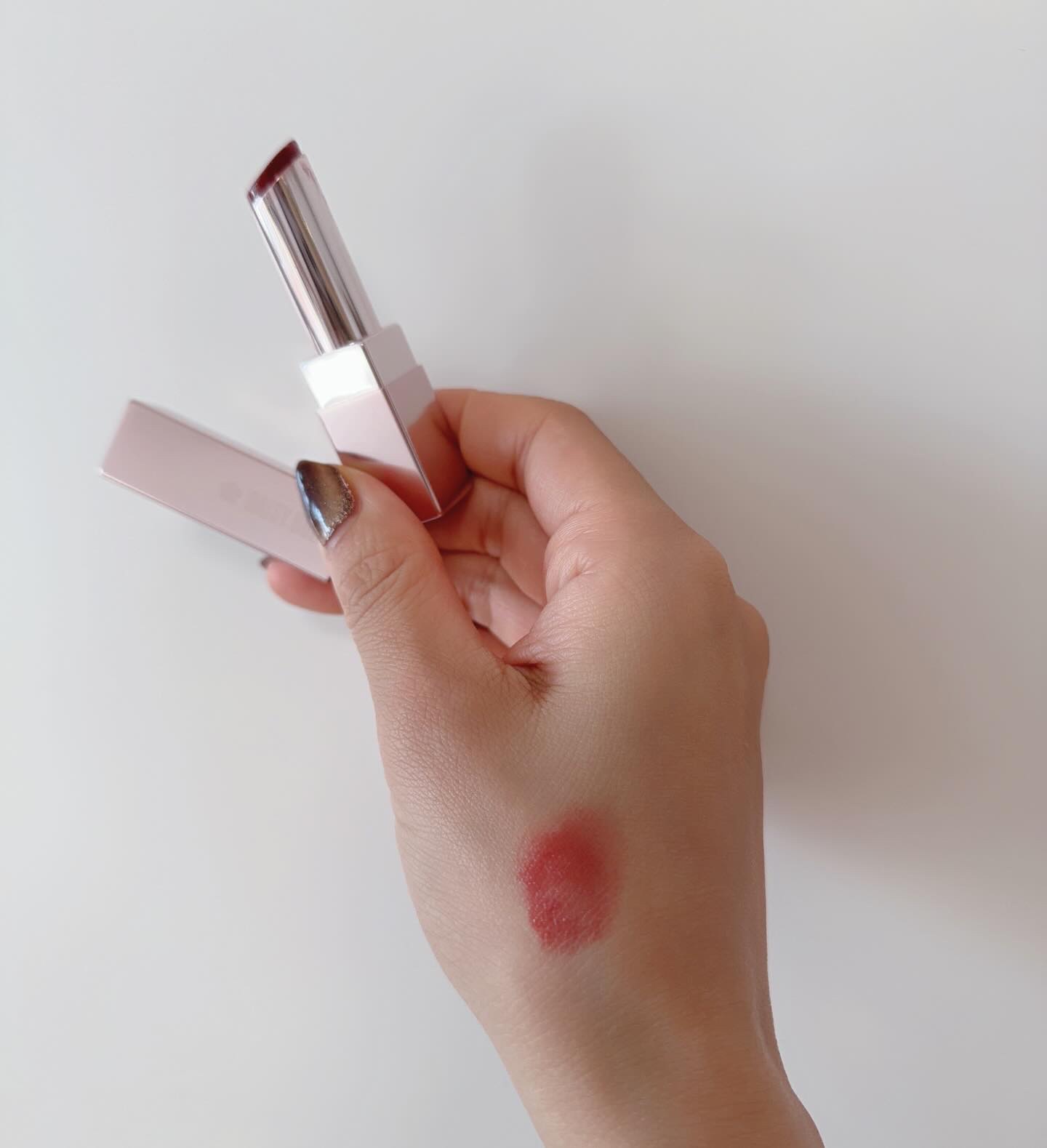 デイジードール リップ スティーラー　/DAISY DOLL by MARY QUANT/口紅を使ったクチコミ（2枚目）