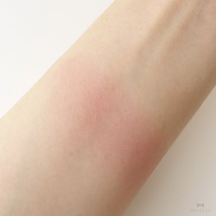 ブラーリング カラー ブラッシュ 04 恋流 -KOINAGARE (ベビーピンク × ベリーレッド)/SUQQU/パウダーチークの画像