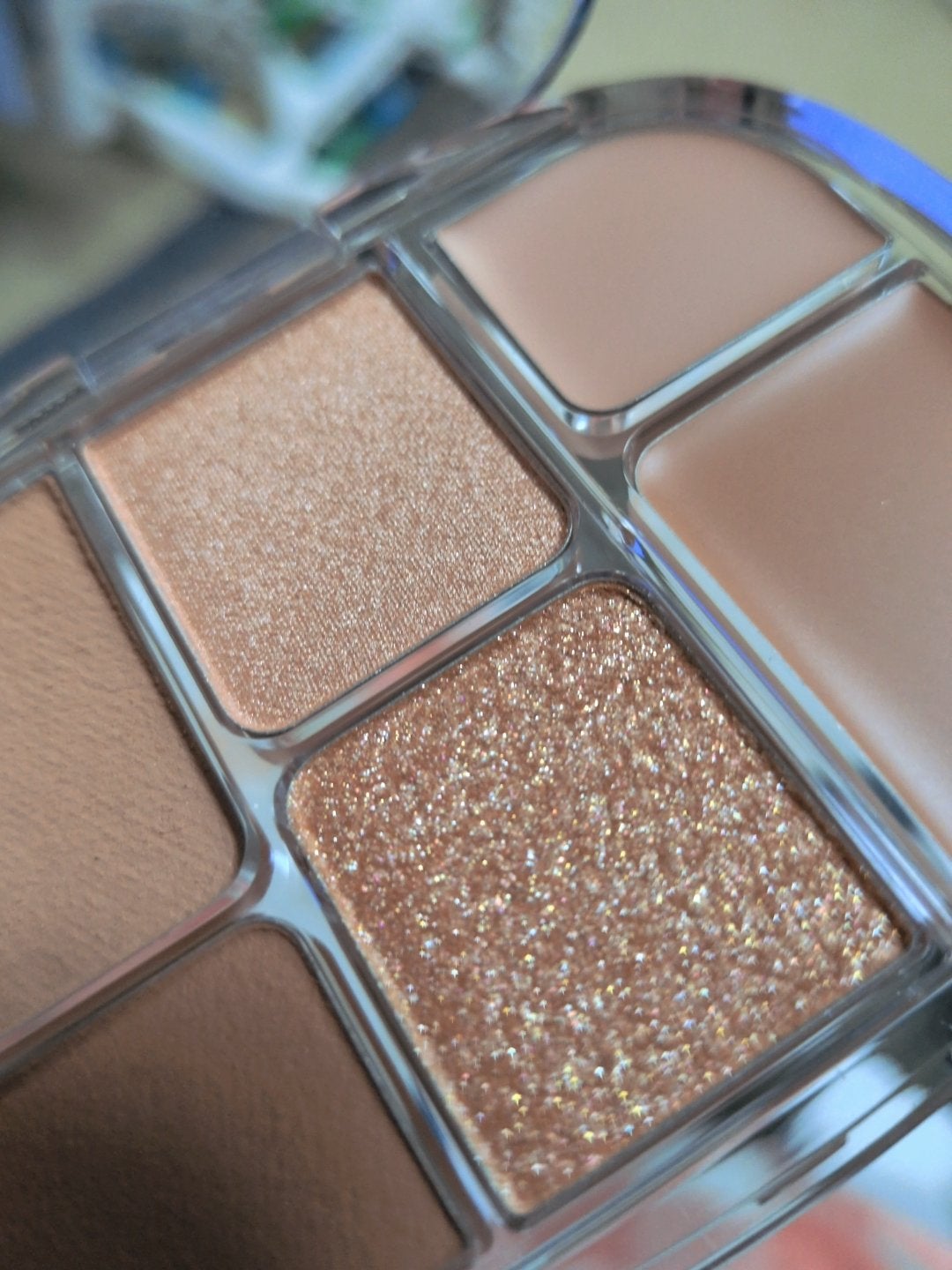 ソフトシアーマルチパレット/wakemake/アイシャドウパレットを使ったクチコミ(2枚目)