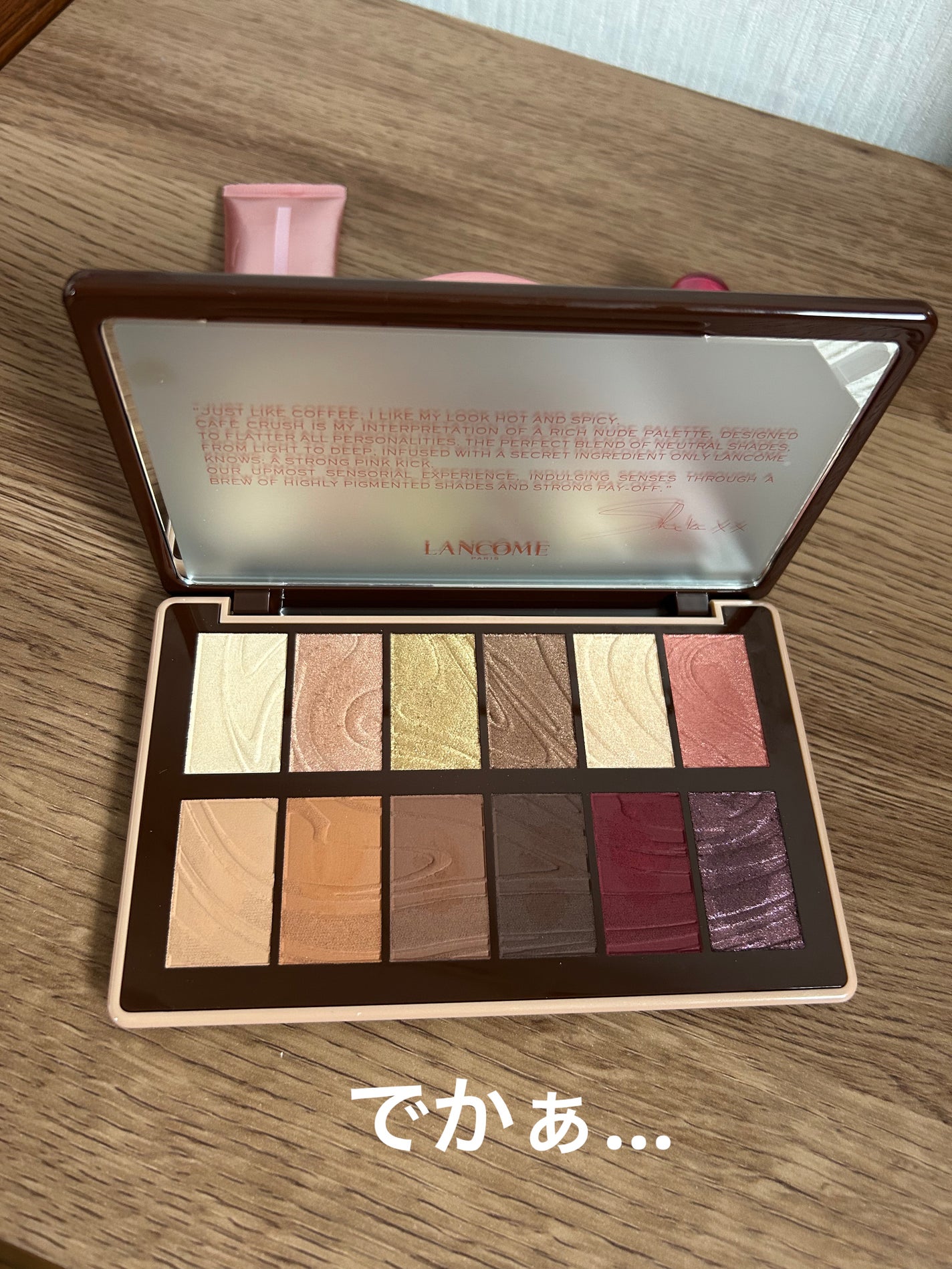 フィニッシングパウダー モイストC/チャコット・コスメティクス/ルースパウダーを使ったクチコミ(2枚目)