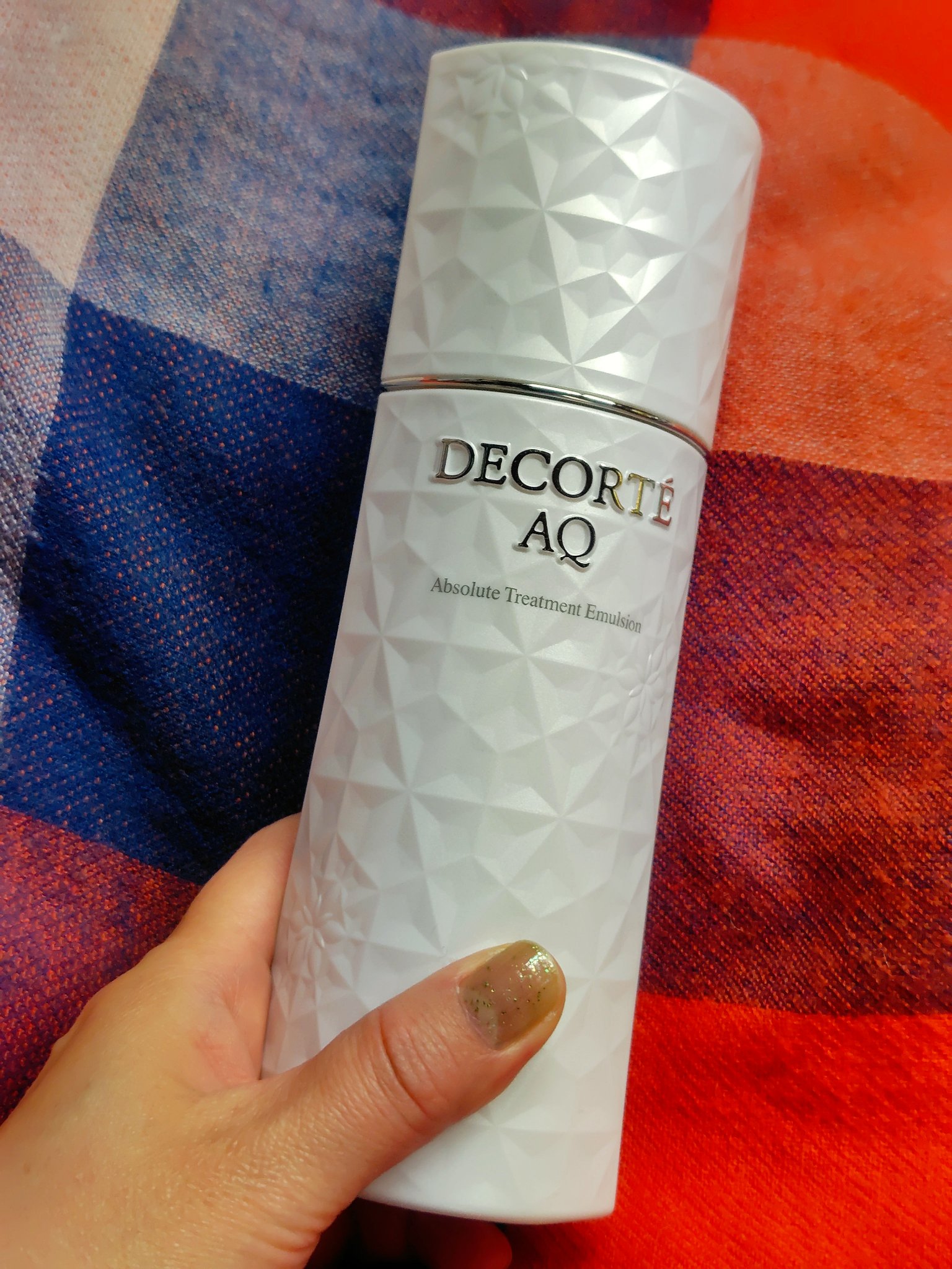 AQ アブソリュート エマルジョン マイクロラディアンス Ⅲ 200ｍL/DECORTÉ/乳液を使ったクチコミ（1枚目）