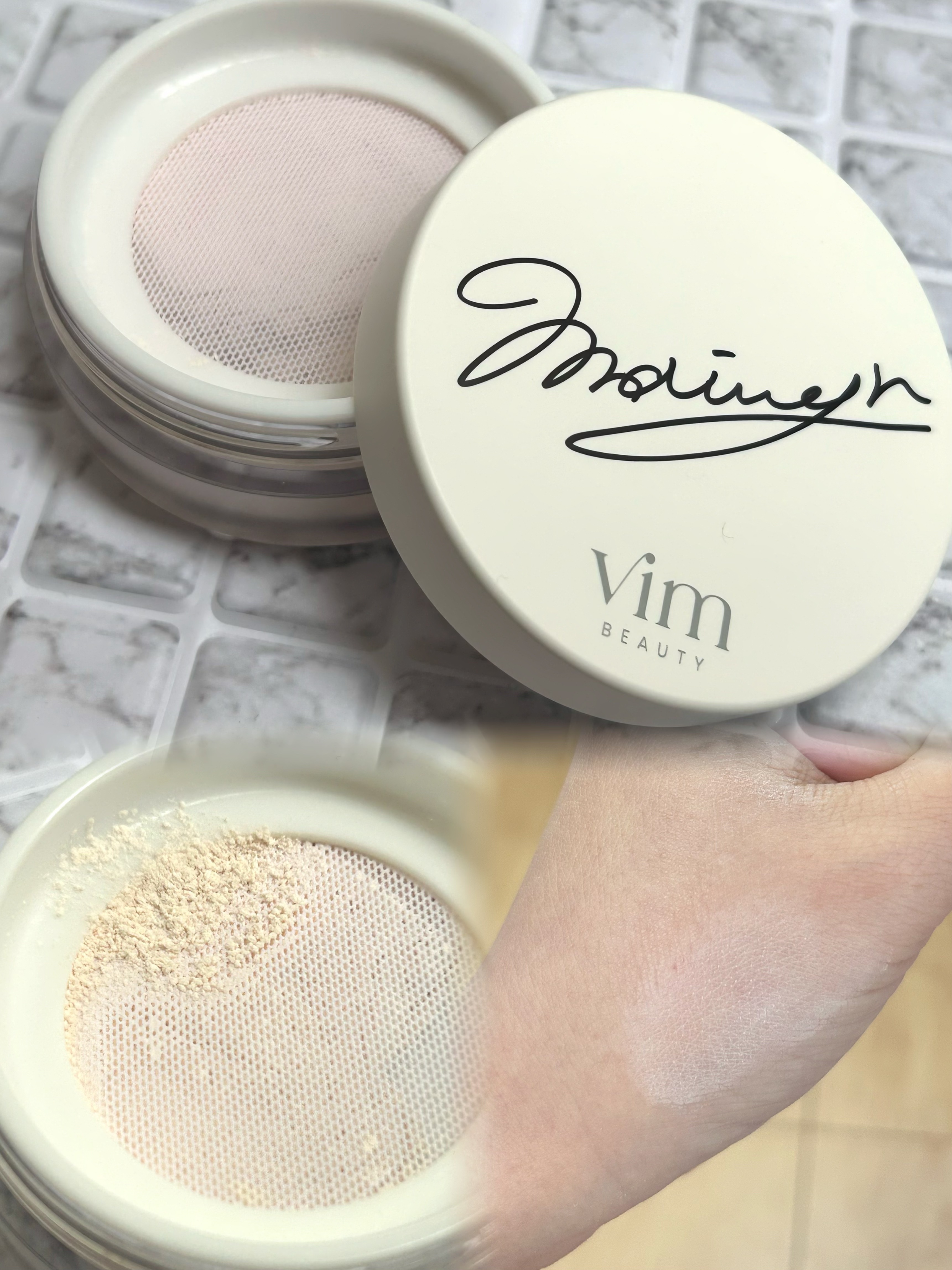 キープ コンフィデンス パウダー 6g/vim BEAUTY/ルースパウダーを使ったクチコミ（2枚目）