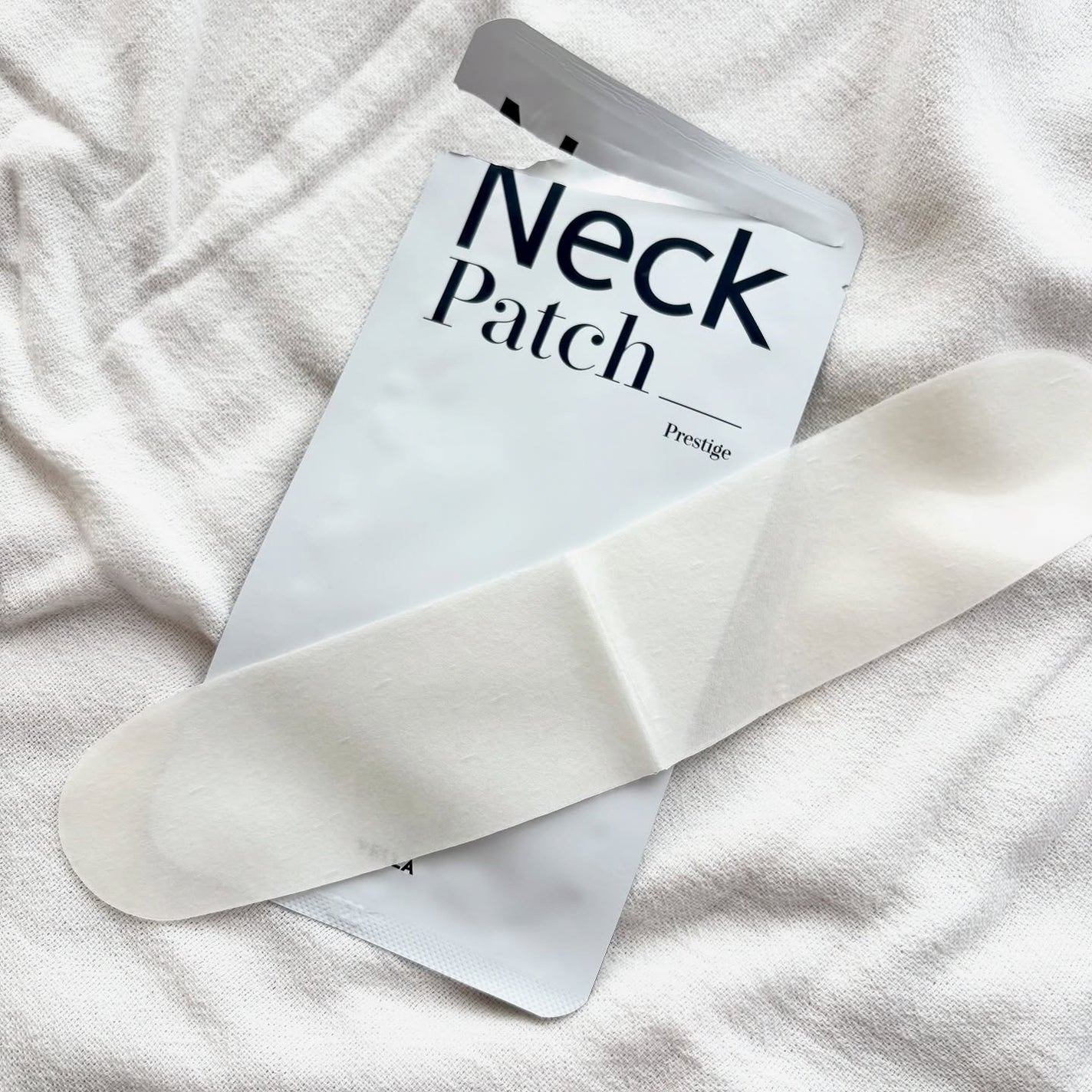 ベラ アルティメットエージ ネッククリーム/VELLA/フェイスクリームを使ったクチコミ(4枚目)