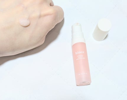 ラディアンスメイクアップブースティングプレップ/hince/化粧下地を使ったクチコミ(2枚目)