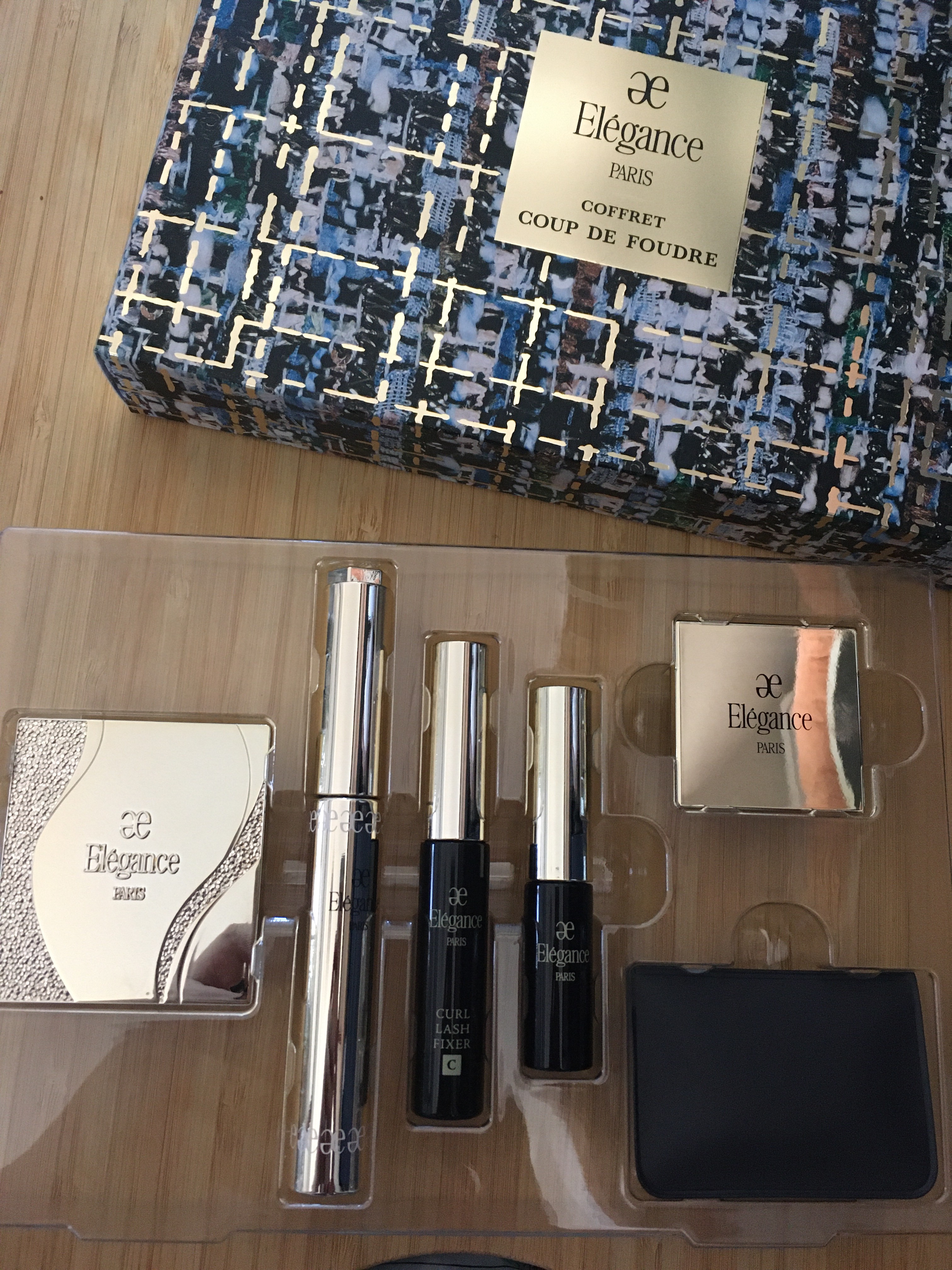 スティーミング モイスト ファンデーション/Elégance/リキッドファンデーションを使ったクチコミ（2枚目）