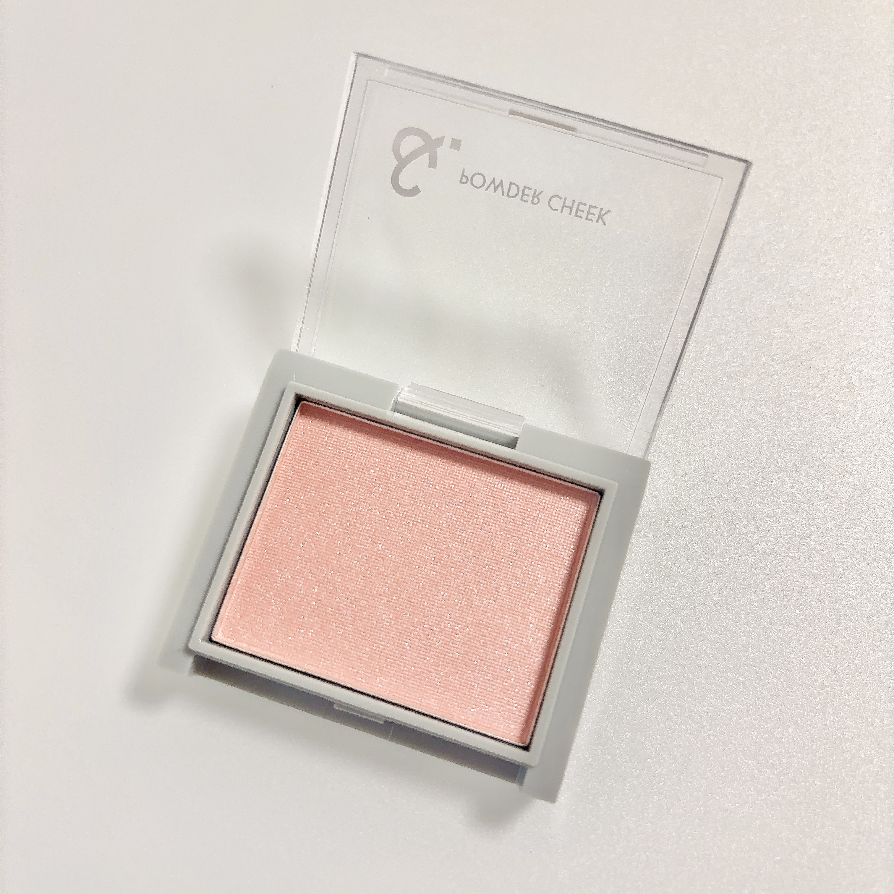 ＆．パウダーチーク シャイニーピンク/DAISO/パウダーチークを使ったクチコミ（2枚目）