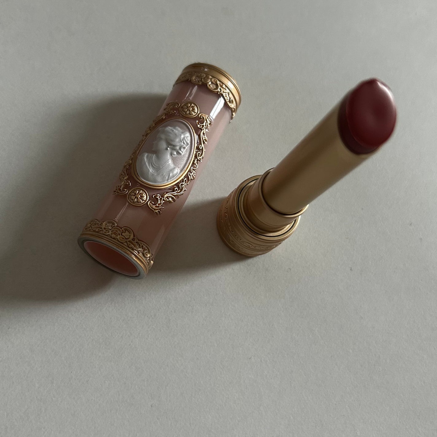 アントワネットメルティングルージュ/MilleFée/口紅を使ったクチコミ(3枚目)