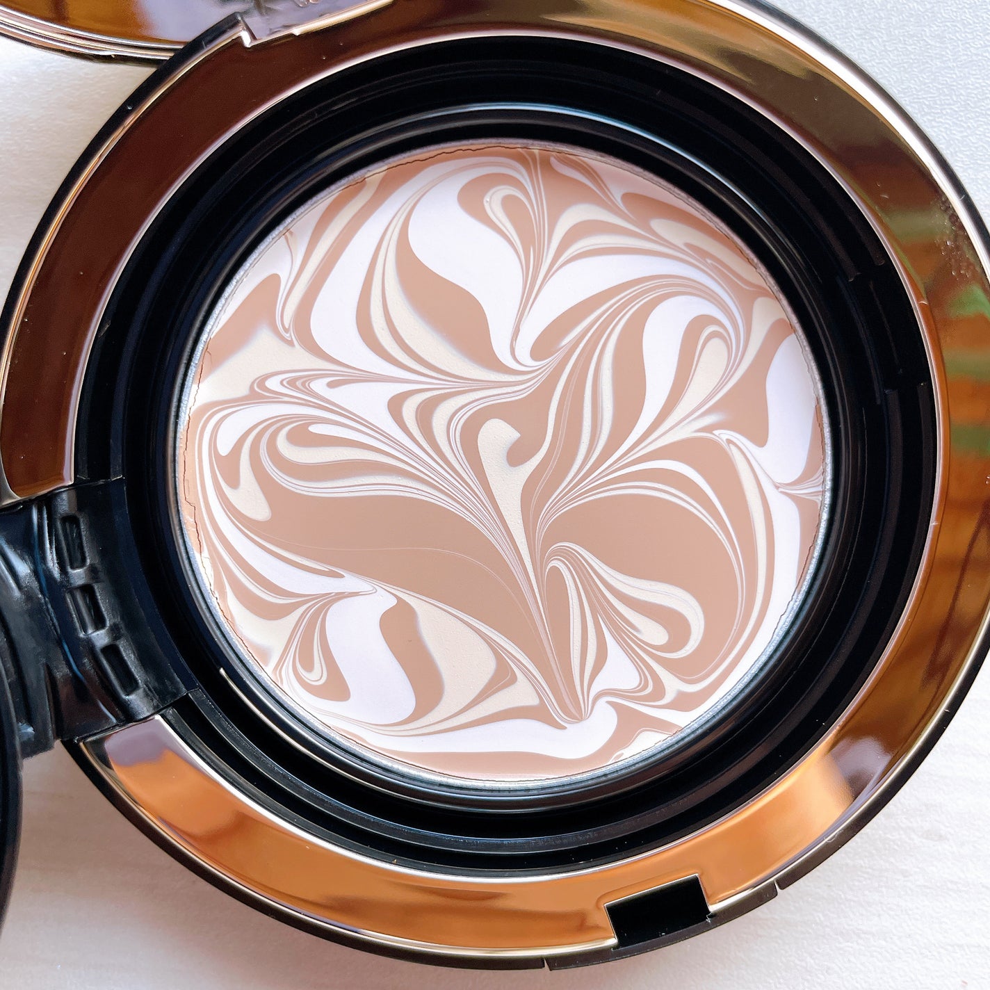 SIGNATURE ESSENCE COVER PACT /AGE20’s/クリーム・エマルジョンファンデーションを使ったクチコミ(3枚目)