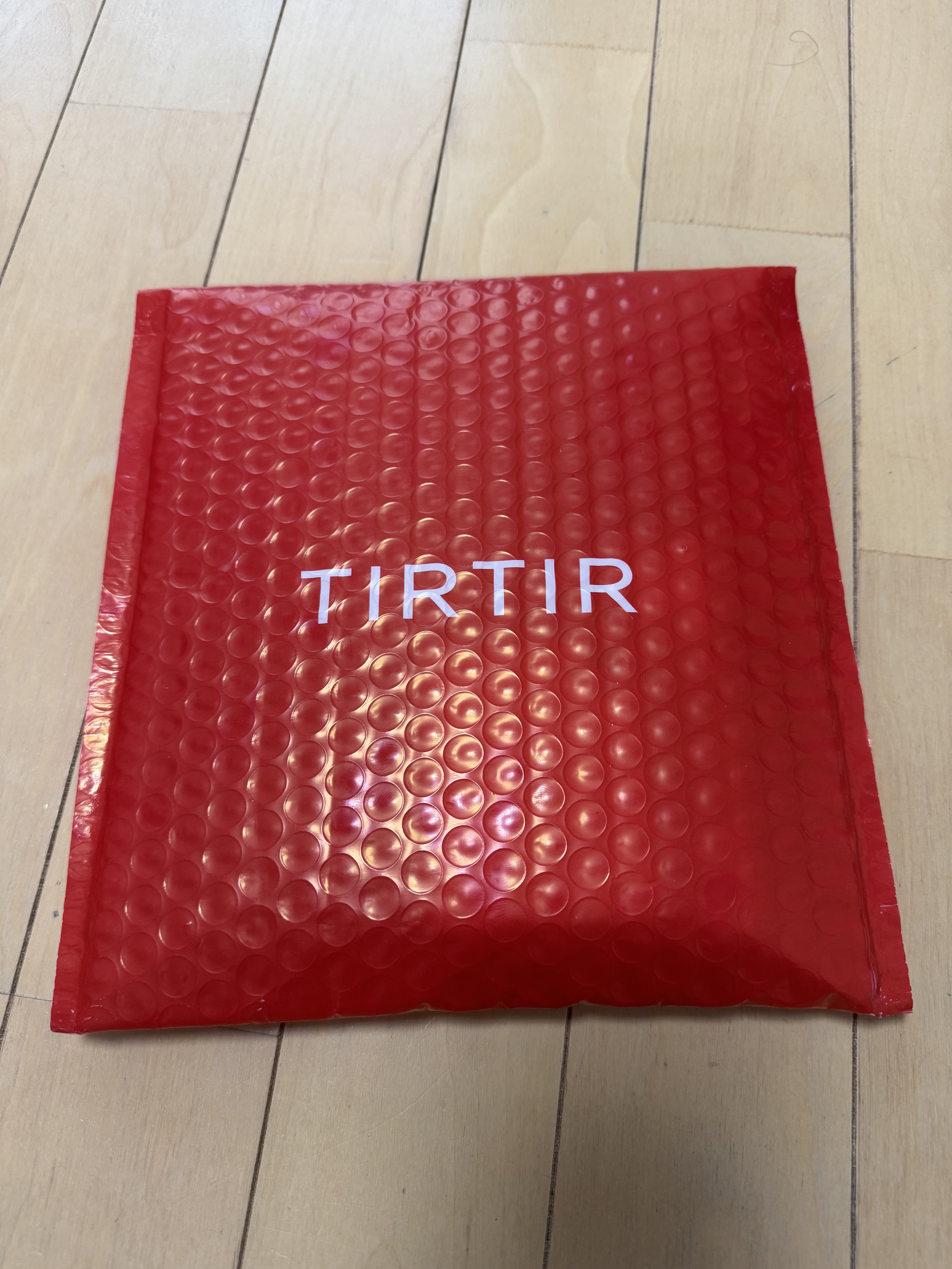 TIRTIR(ティルティル) マスクフィットオールカバークッションのクチコミ「TIRTIR　ティルティル　マスクフィットオールカバークッション　17Cポーセリン　ミニ　4......」（2枚目）