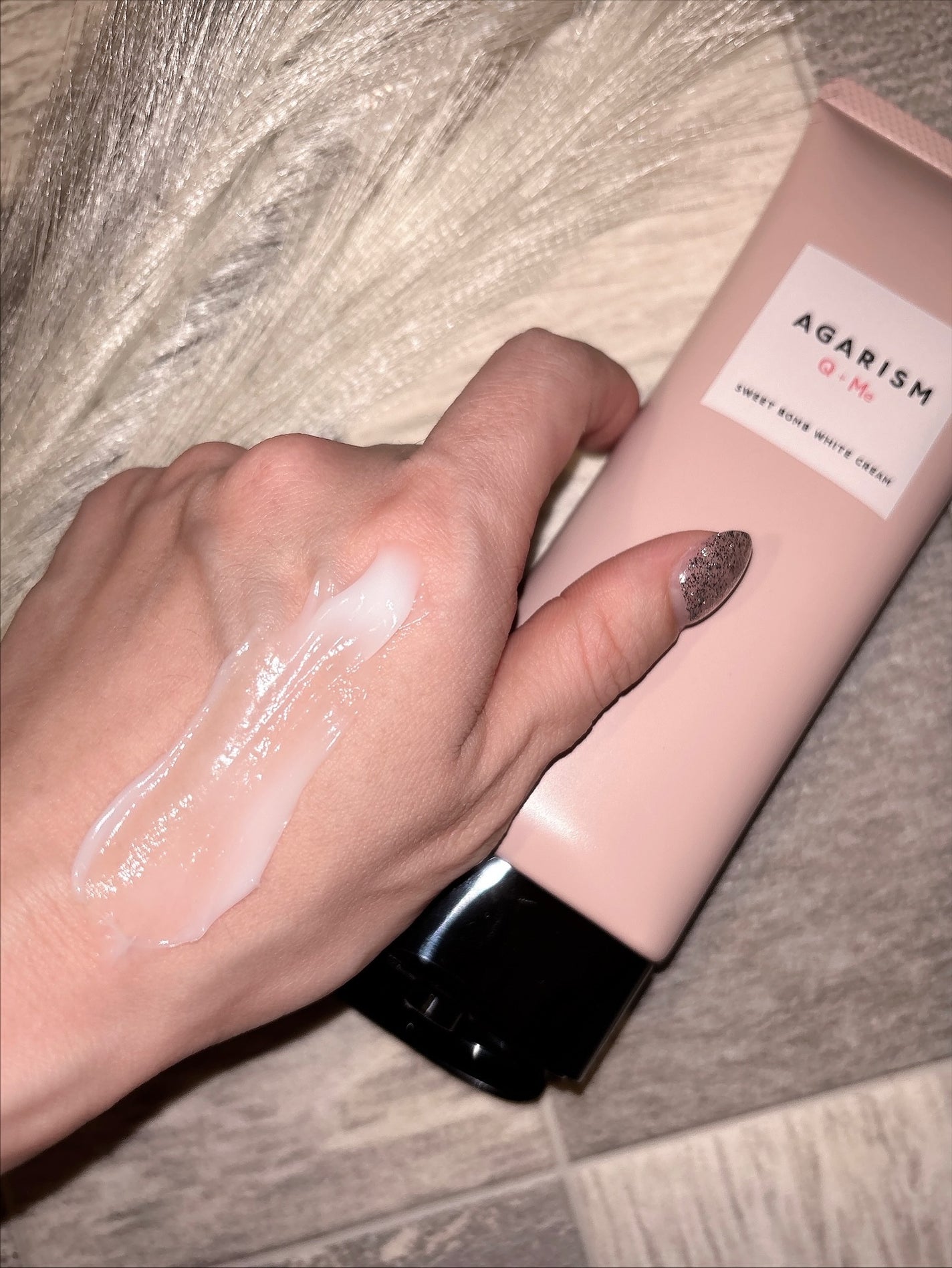 キューミースウィートボムホワイトクリーム/AGARISM/ボディクリームを使ったクチコミ(4枚目)