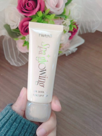 スパグロウUVトーンアップベース/fwee/化粧下地を使ったクチコミ(2枚目)