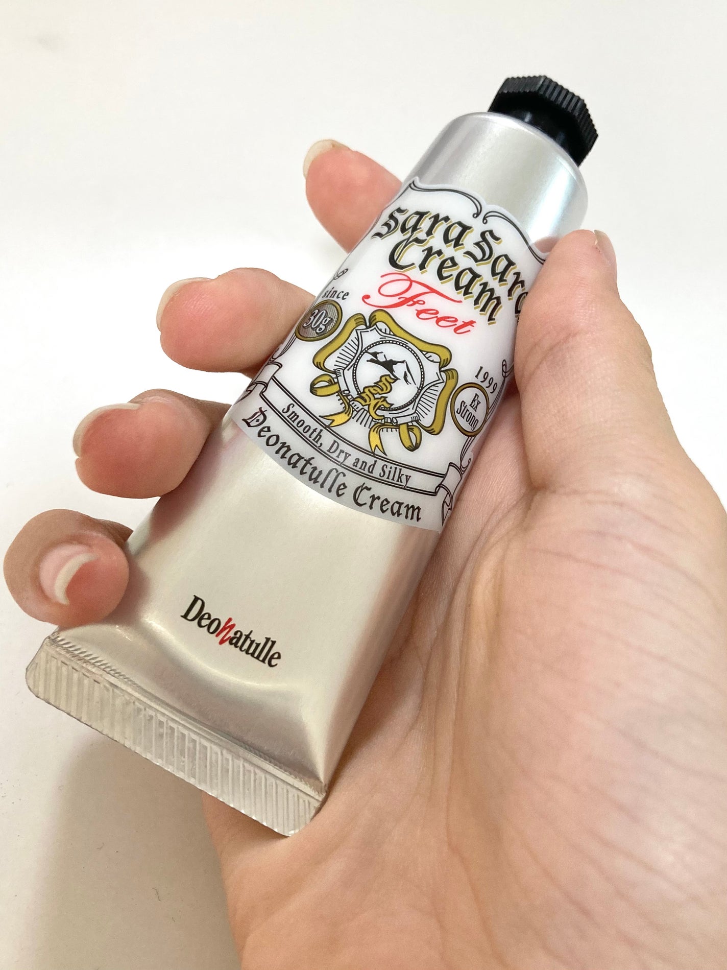 薬用足指さらさらクリーム/デオナチュレ/デオドラント・制汗剤を使ったクチコミ(2枚目)