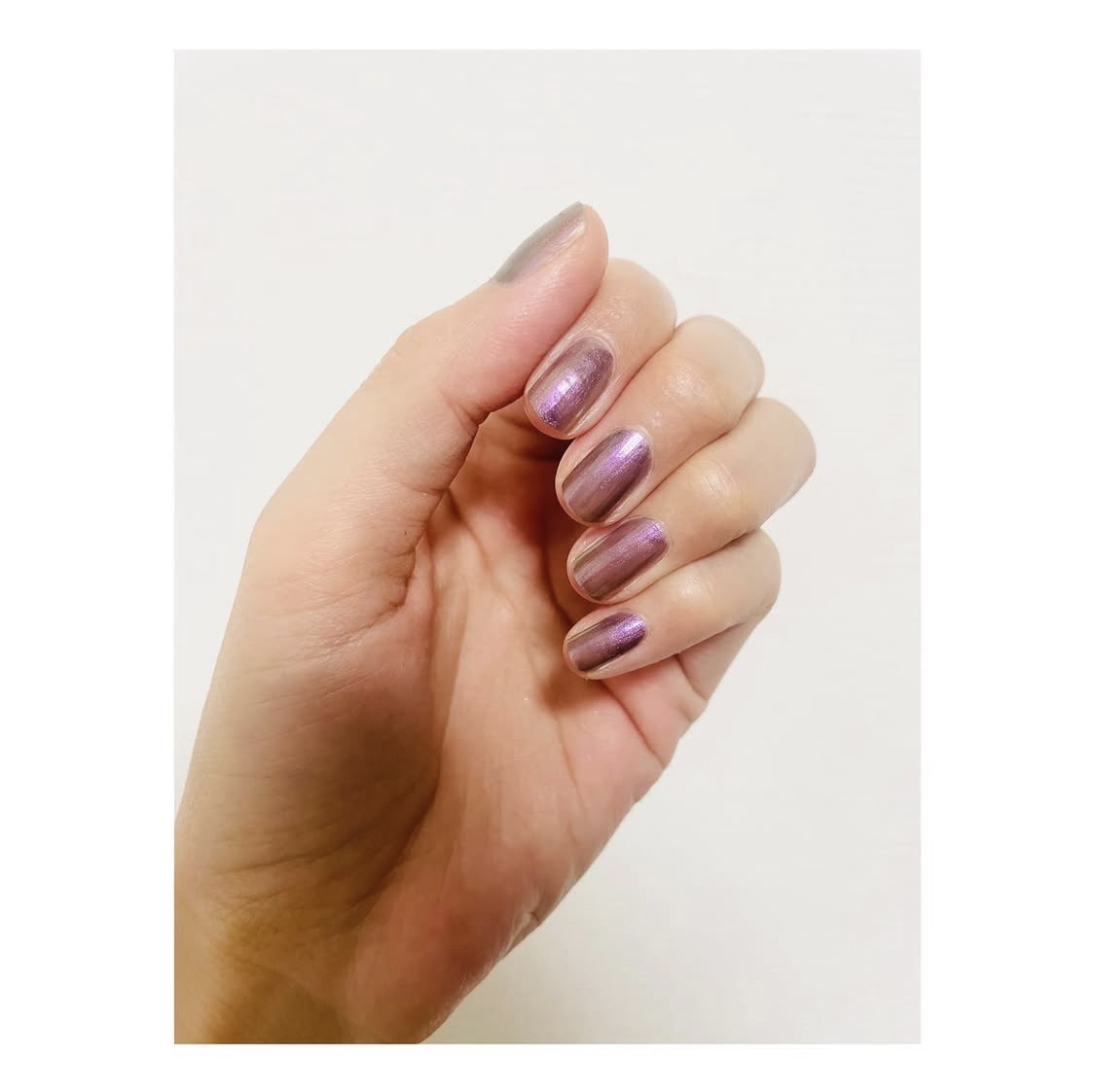 ネイル エナメル/REVLON/マニキュアを使ったクチコミ（2枚目）