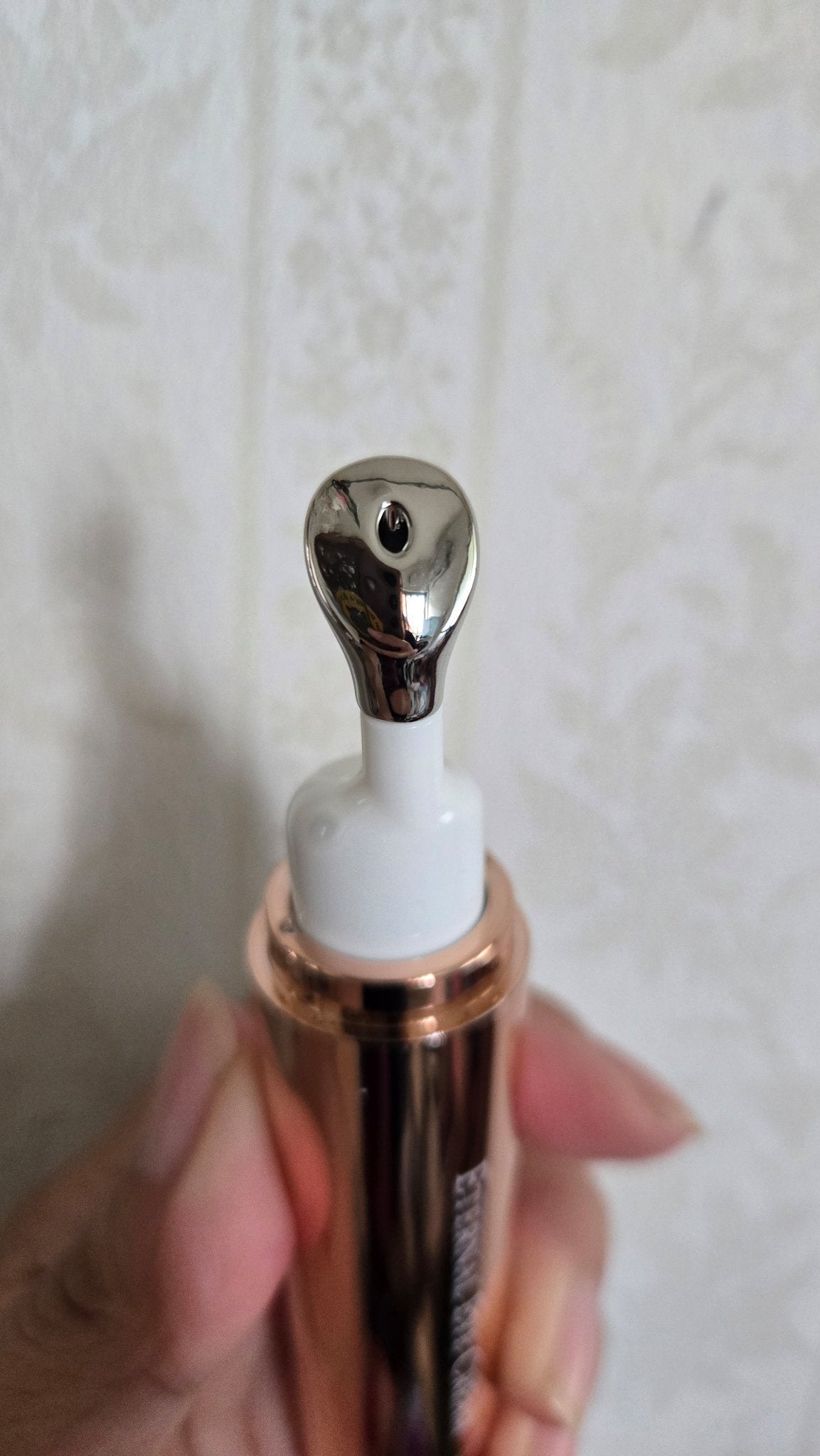 エターナルアイクリーム/リュバンブラン/アイケア・アイクリームを使ったクチコミ(2枚目)