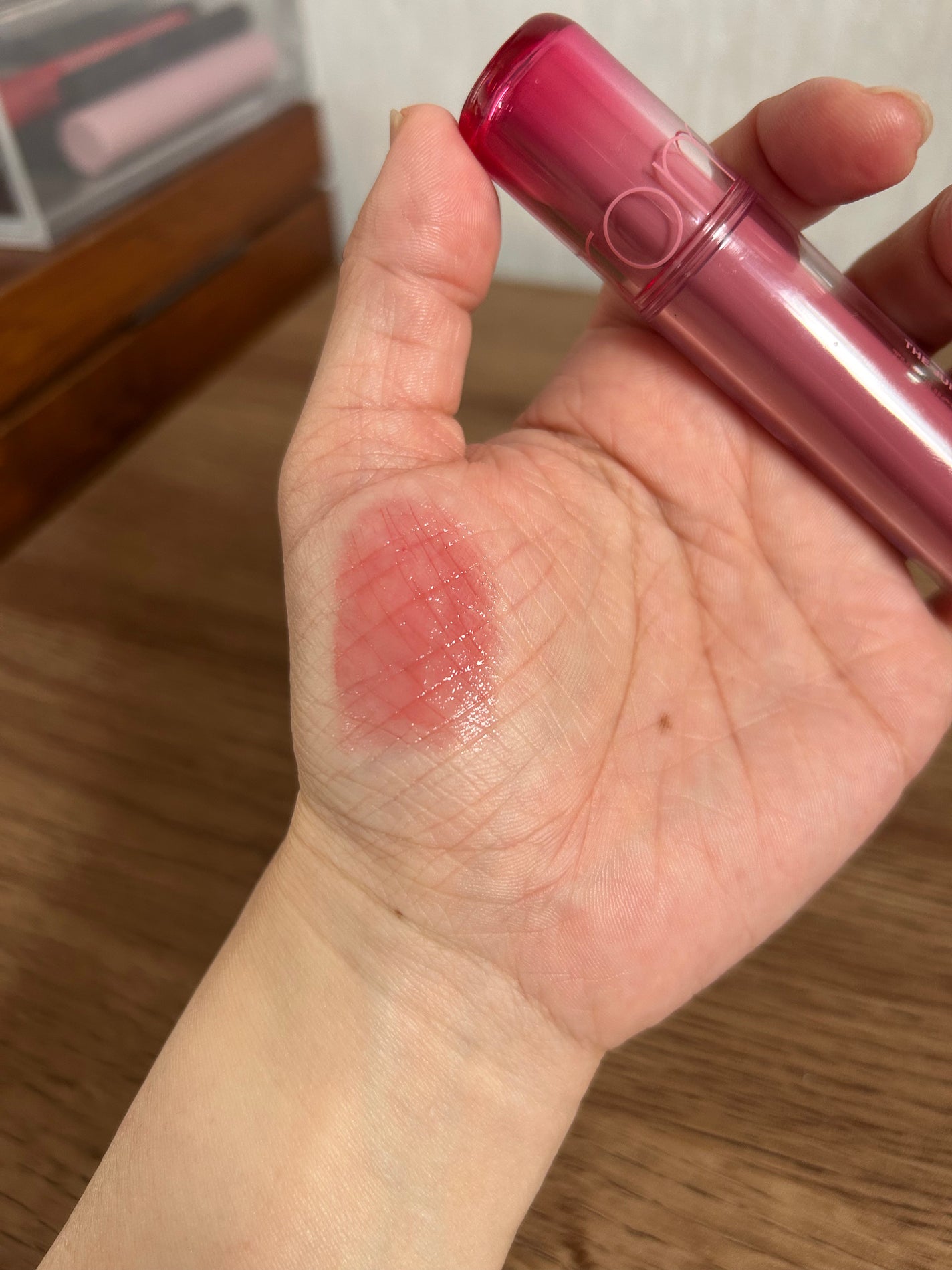 フィニッシングパウダー モイストC/チャコット・コスメティクス/ルースパウダーを使ったクチコミ(3枚目)