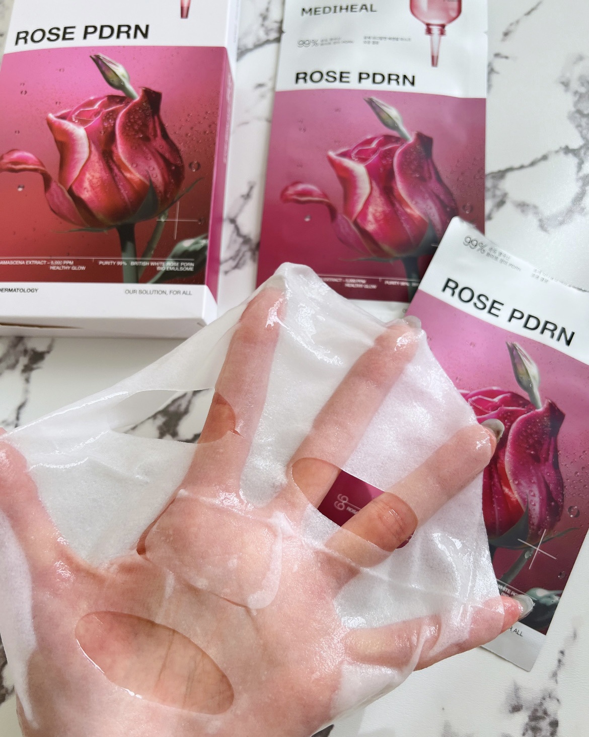 ローゼPDRNエッセンシャルマスクヘルシーグロウ/MEDIHEAL/シートマスク・パックを使ったクチコミ（3枚目）