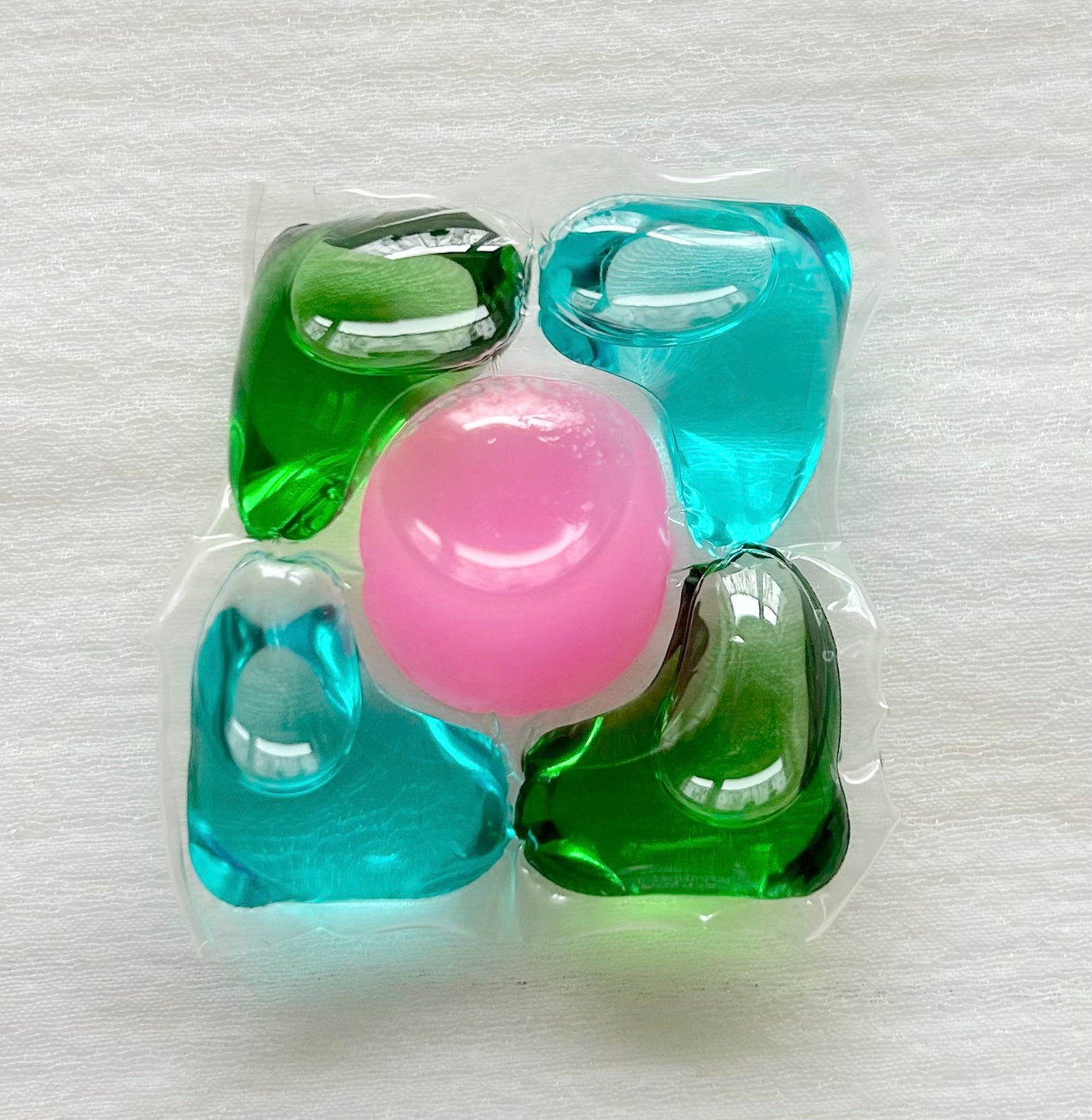 アモーレ ランドリーボール/arFUM/洗濯洗剤を使ったクチコミ(3枚目)