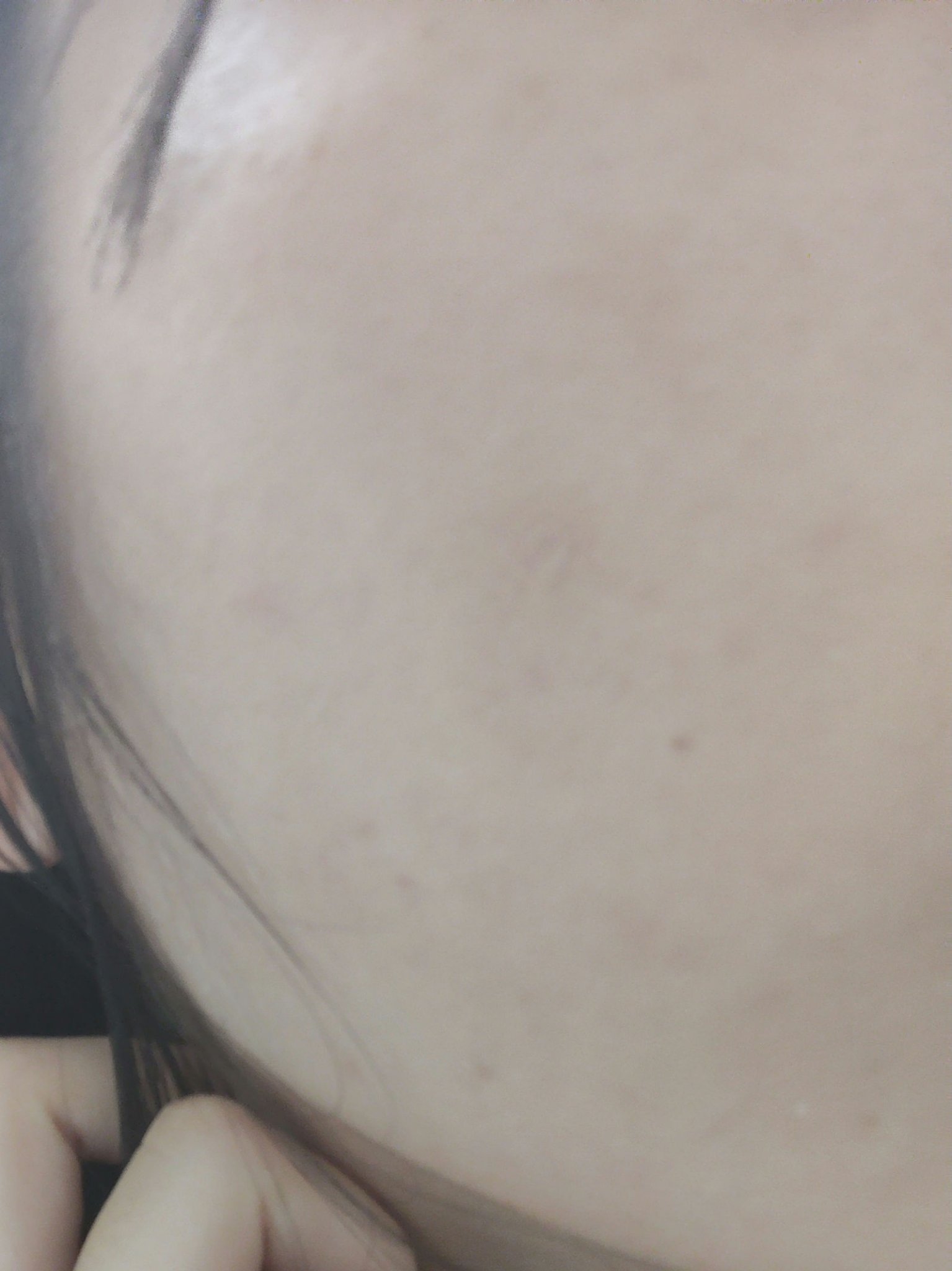 PERFECT DIARY エッセンスコンシーリング UV クッションファンデーションのクチコミ「PERFECT DIARYエッセンスコンシーリング UV クッションファンデーションのB02 .....」（2枚目）