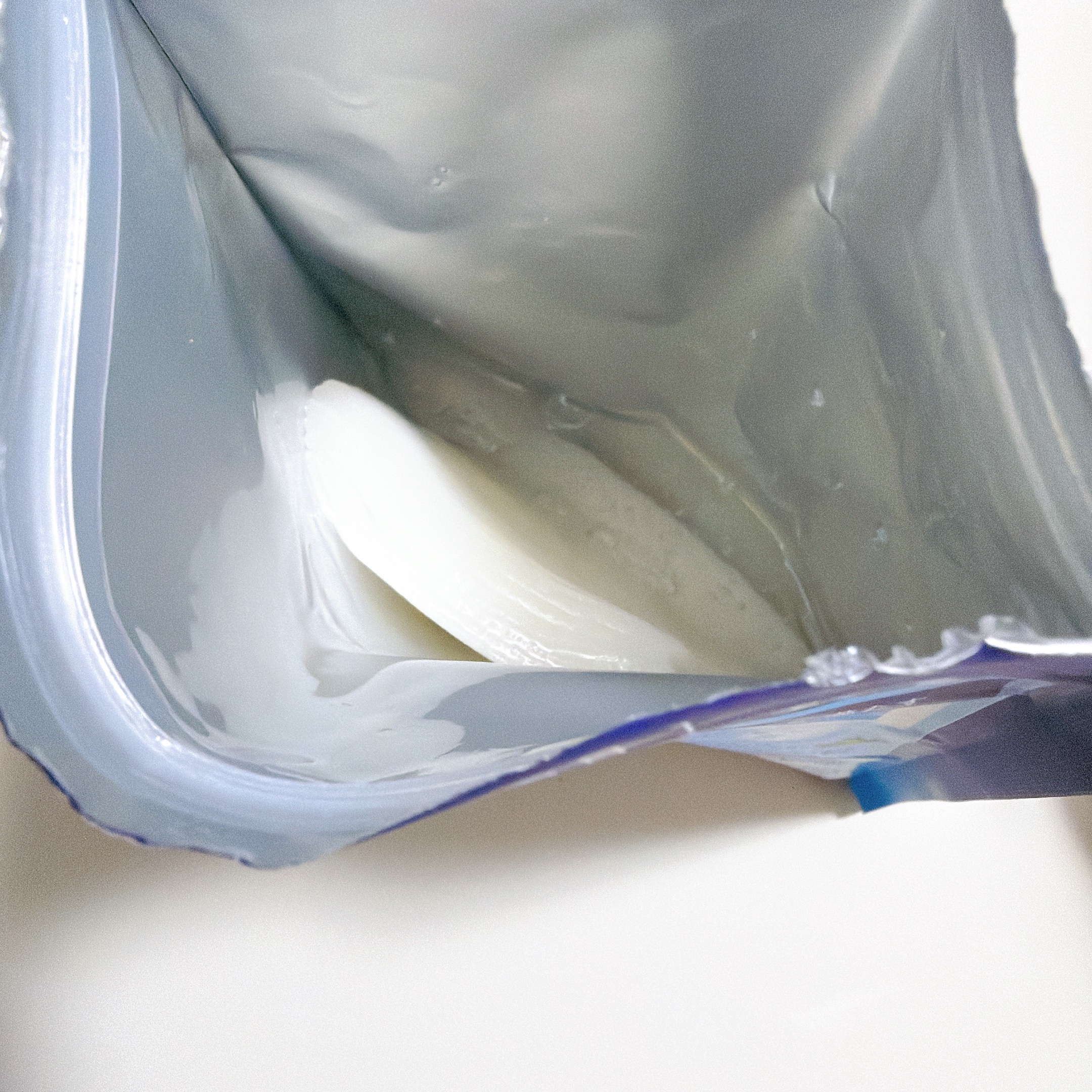 ヨル　スキン　オーバーナイト　ハイドラシートマスク　クリア/YOLU/シートマスク・パックを使ったクチコミ（2枚目）