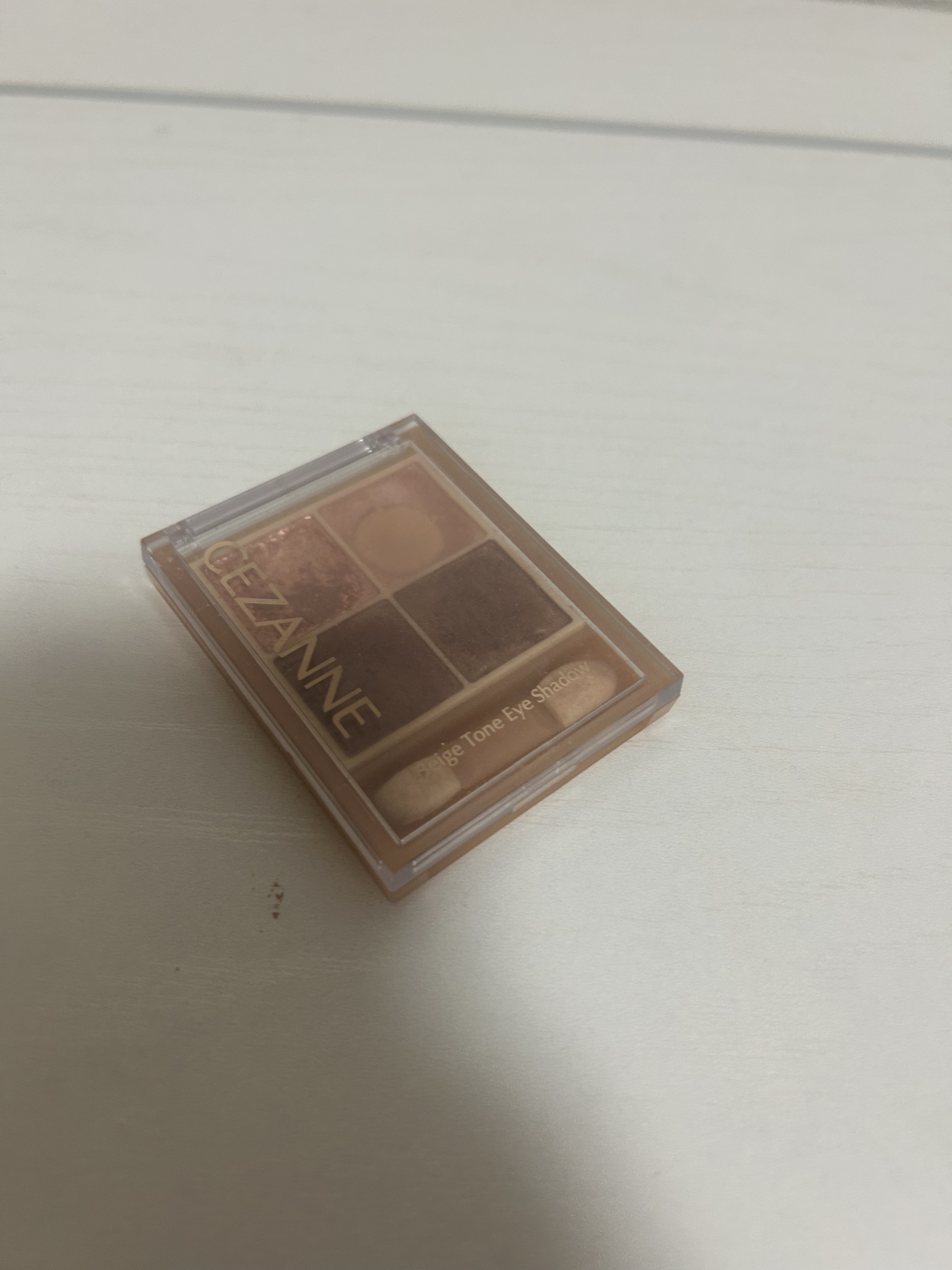 ベージュトーンアイシャドウ 02 ロージーベージュ/CEZANNE/アイシャドウパレットを使ったクチコミ（1枚目）