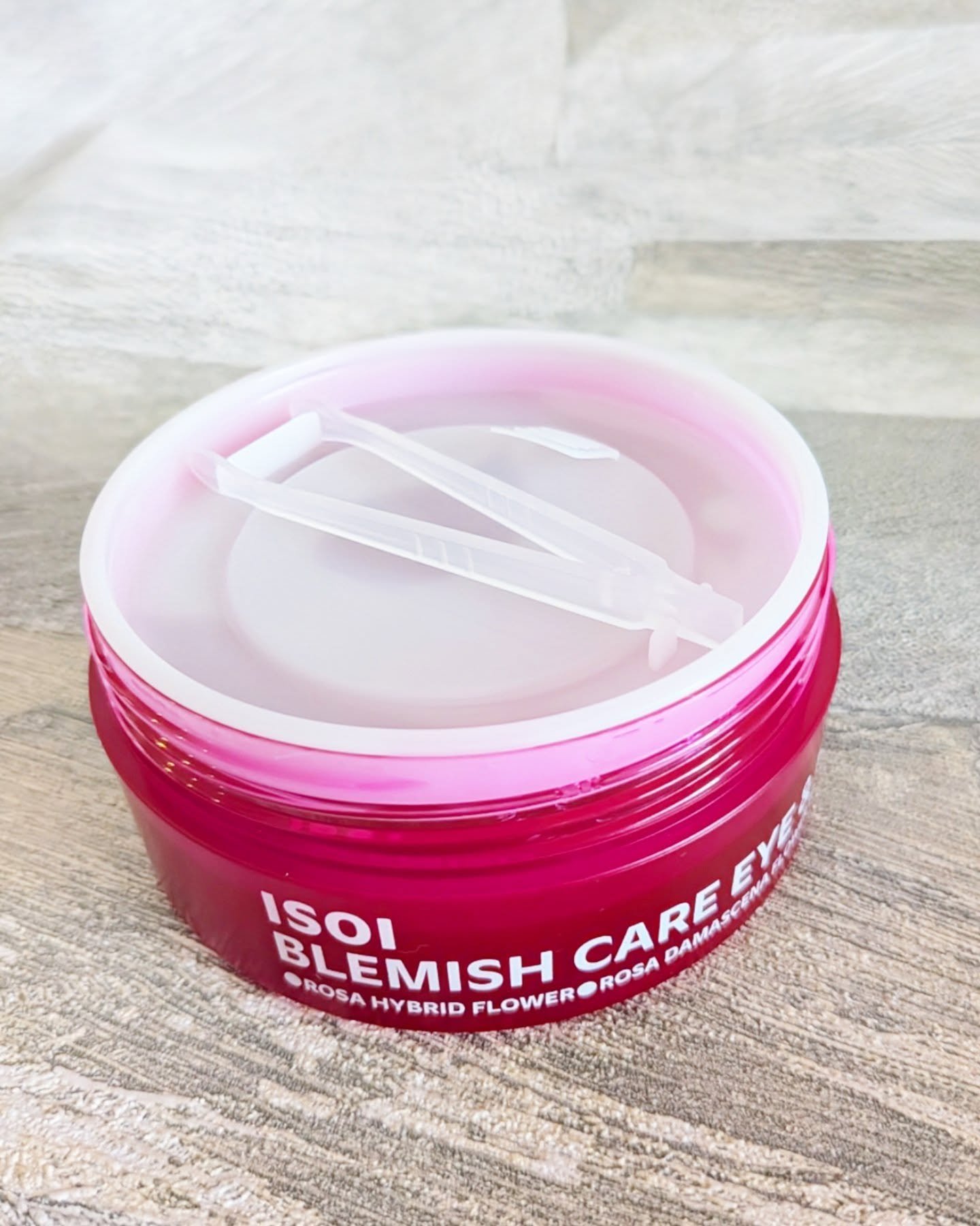 アイソイ 目元集中ケア アイゲルパッチ /ISOI/アイケア・アイクリームを使ったクチコミ（2枚目）