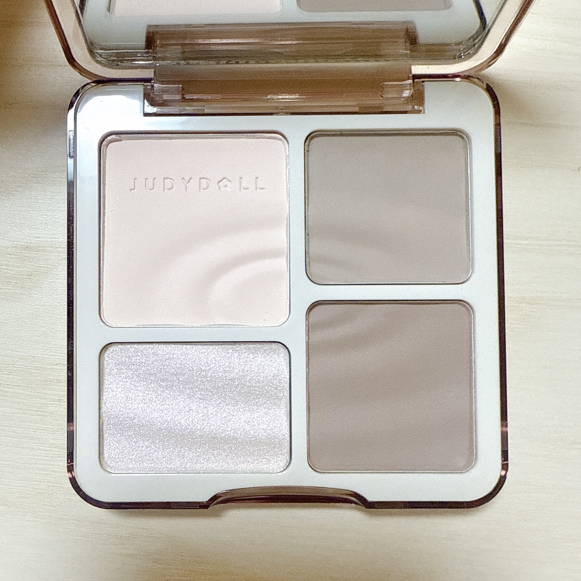JUDYDOLL メリハリマスターパレット/JUDYDOLL/パウダーハイライトを使ったクチコミ（2枚目）