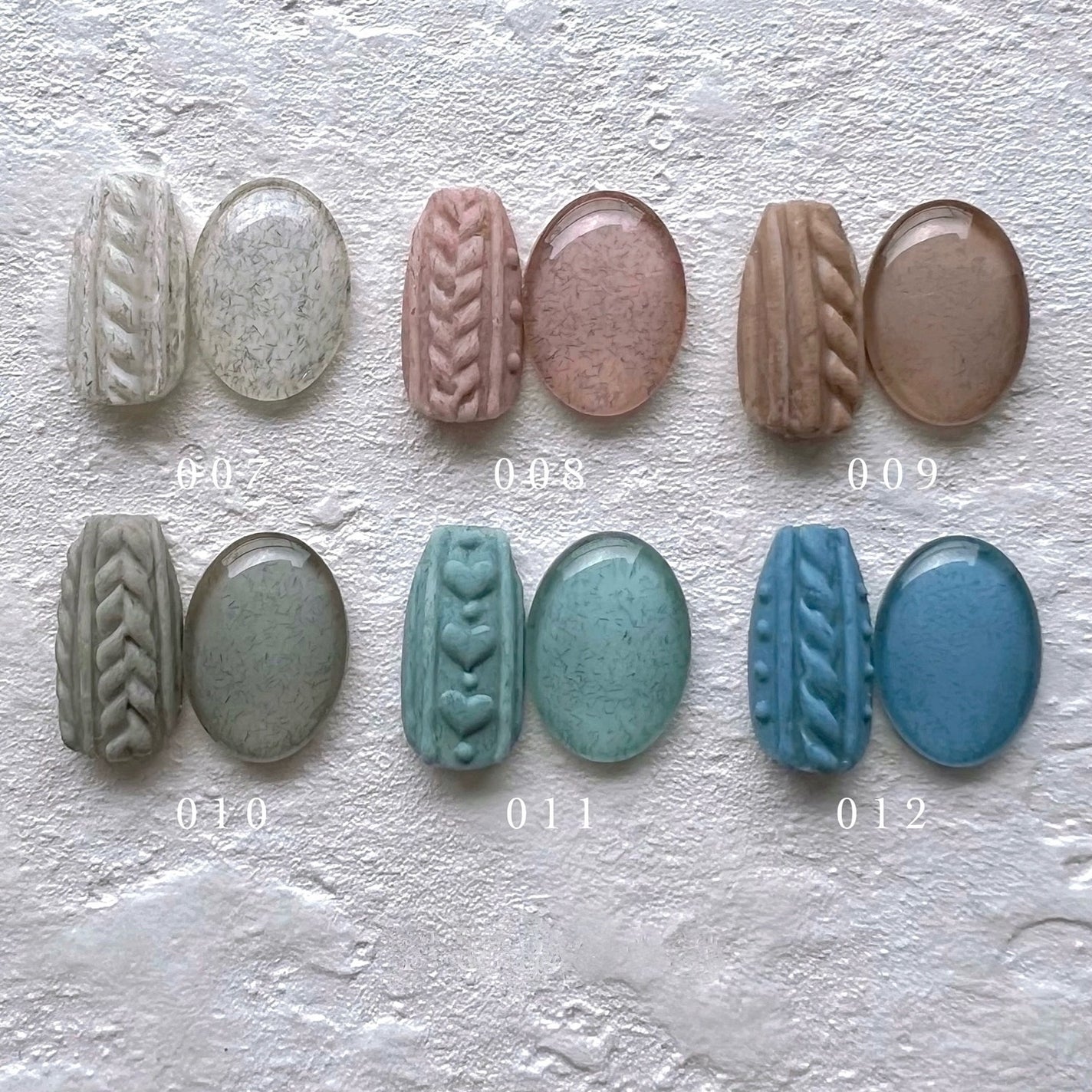 naomi on LIPS 「TOMINAIL*naomiFURGEL@tominail.j..」(4枚目)