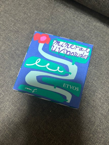 ミネラルUVパウダーX/エトヴォス/ルースパウダーを使ったクチコミ(1枚目)