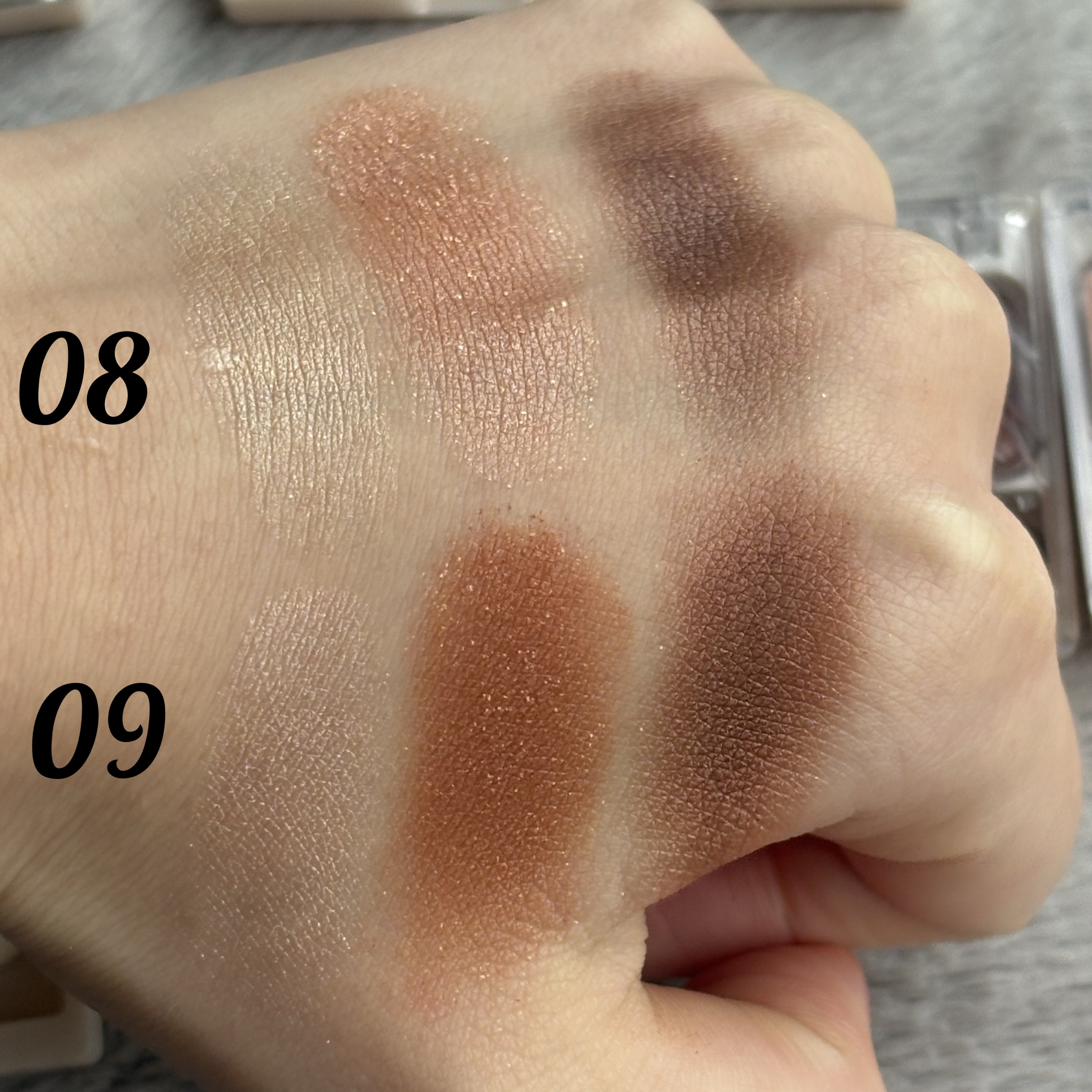 トーンアップアイシャドウ/CEZANNE/アイシャドウパレットを使ったクチコミ（3枚目）