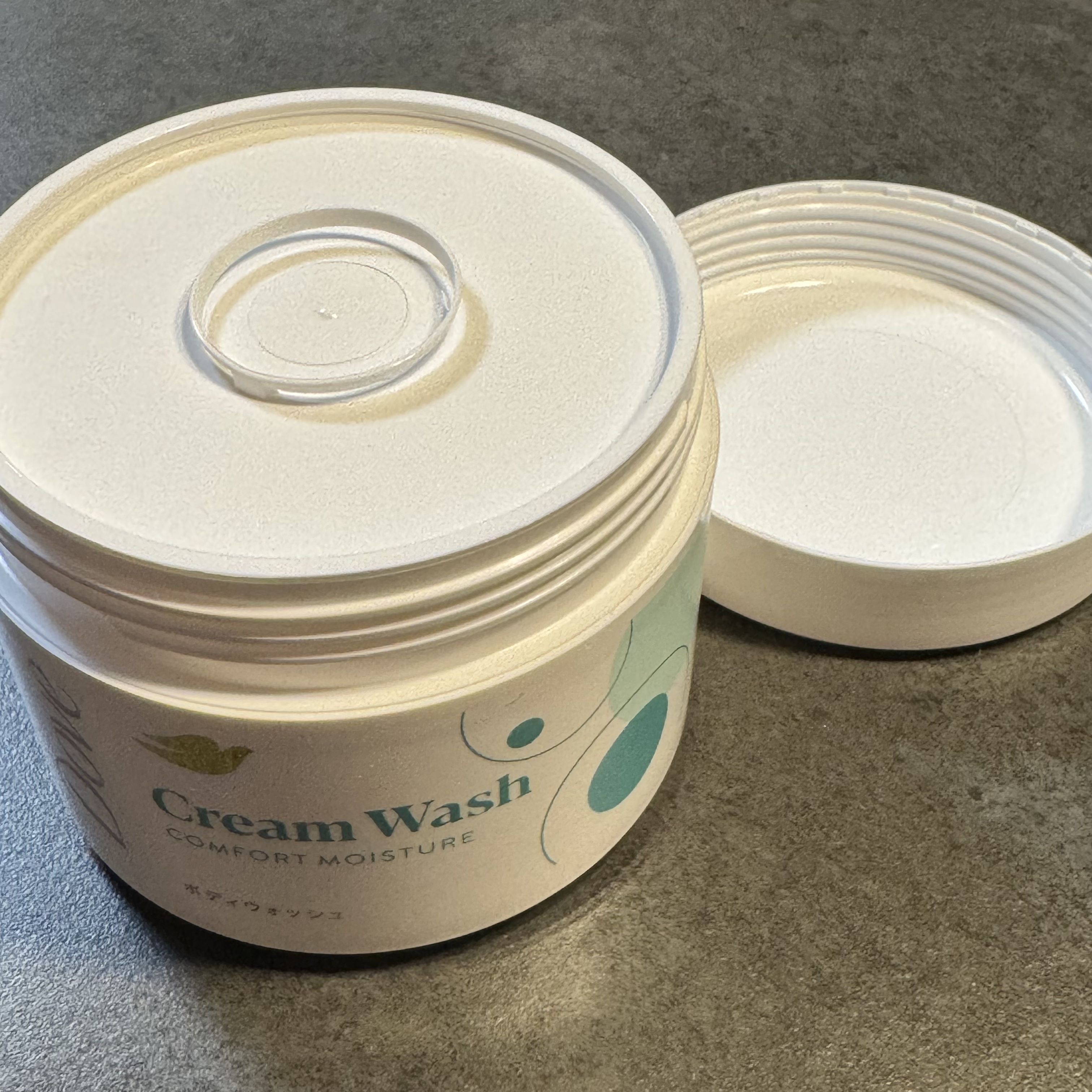 ダヴ クリームボディウォッシュ コンフォートモイスチャー/ダヴ/ボディソープを使ったクチコミ（2枚目）