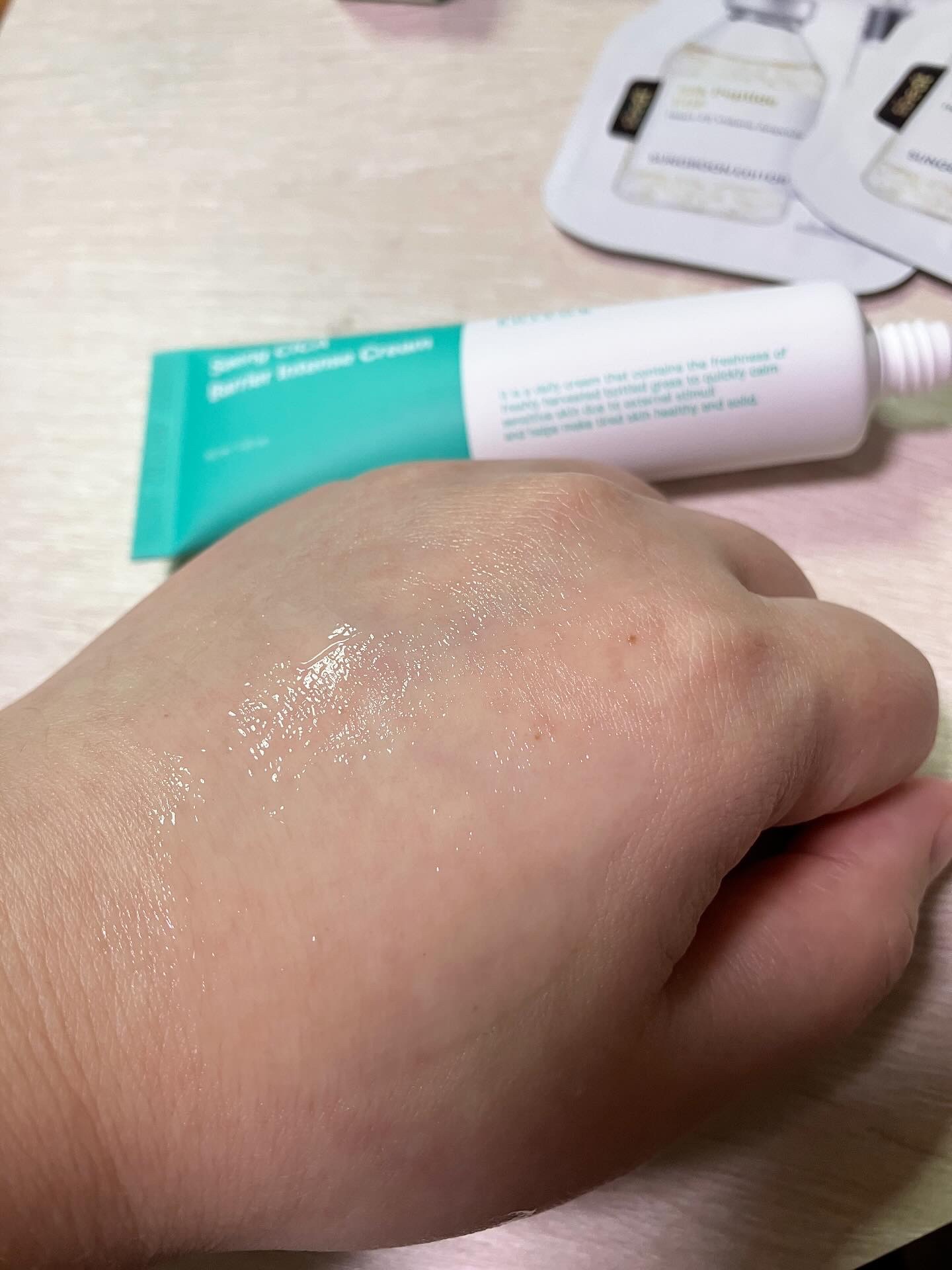 生シカバリアインテンスクリーム/SUNGBOON EDITOR（成分エディター）/フェイスクリームを使ったクチコミ（2枚目）