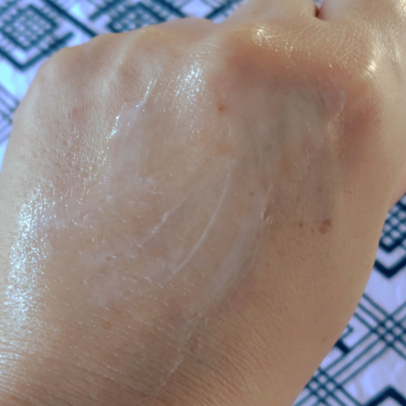 尿素10%クリーム/ハンド・尿素シリーズ/ハンドクリームを使ったクチコミ(5枚目)