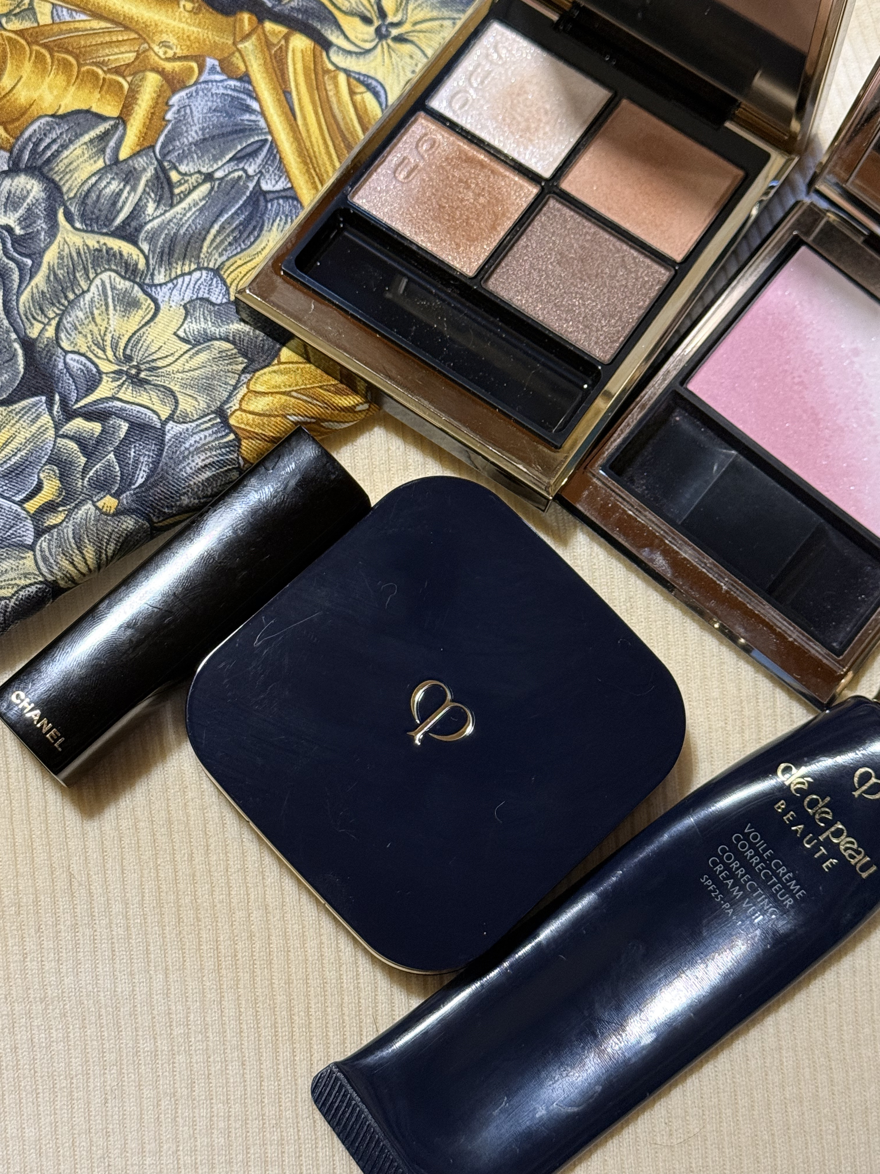 ヴォワールコレクチュールｎ/クレ・ド・ポー ボーテ/化粧下地を使ったクチコミ（1枚目）